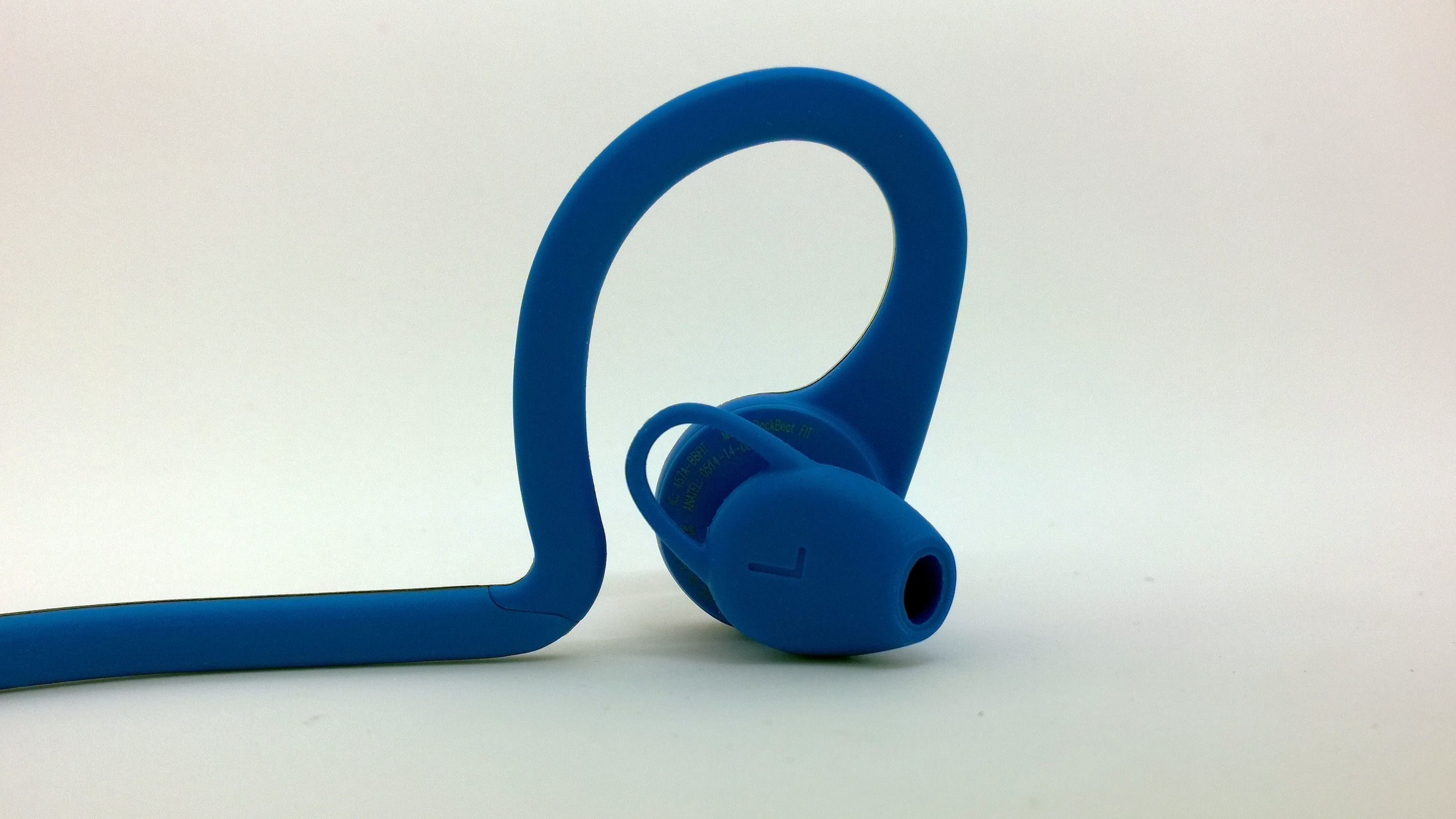 Plantronics Backbeat Fit Review A Sporty Bluetooth Headset That