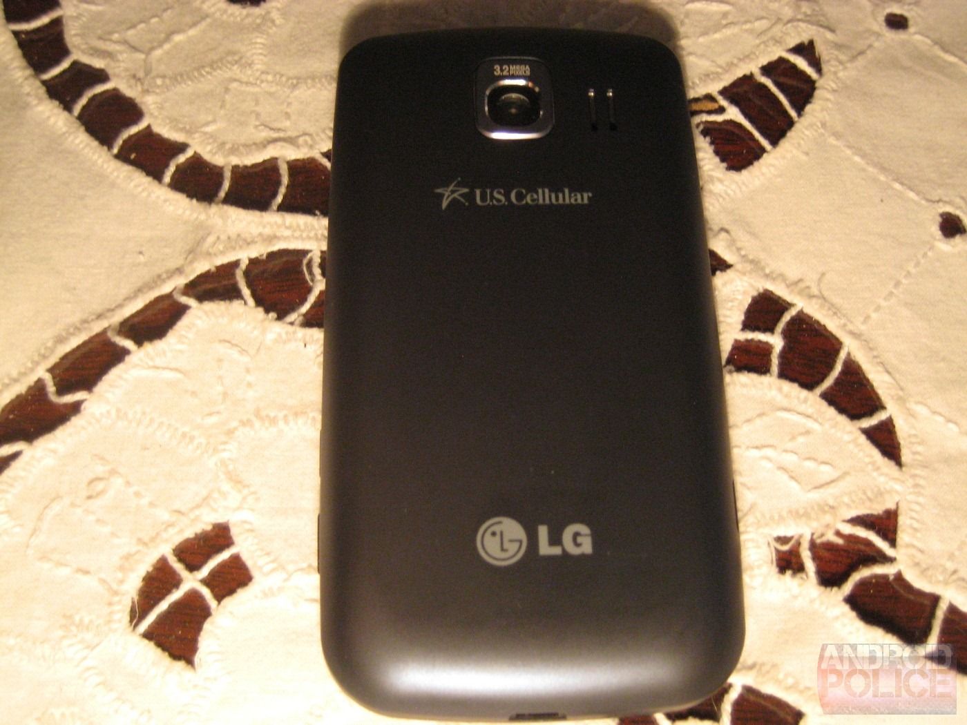 US Cellular LG Optimus U Review: What Free Phones Should Be Like