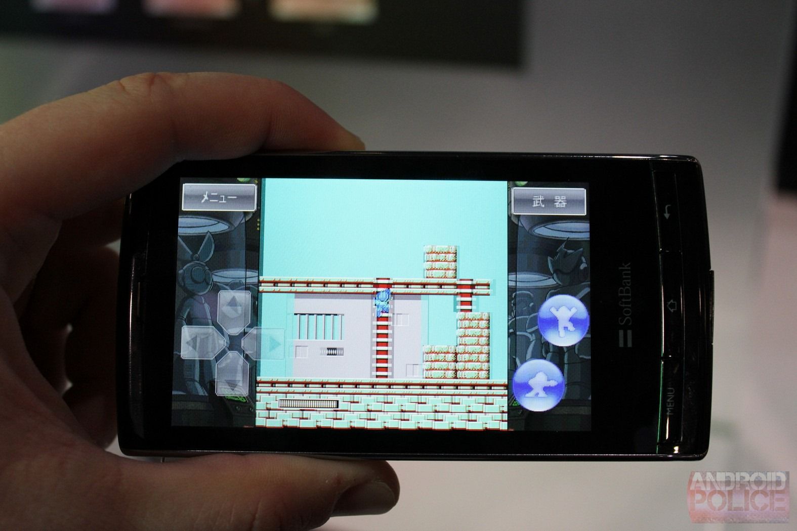 CES 2011: Hands-On With Sharp's Galapagos 003SH Glasses-Free 3D Android ...