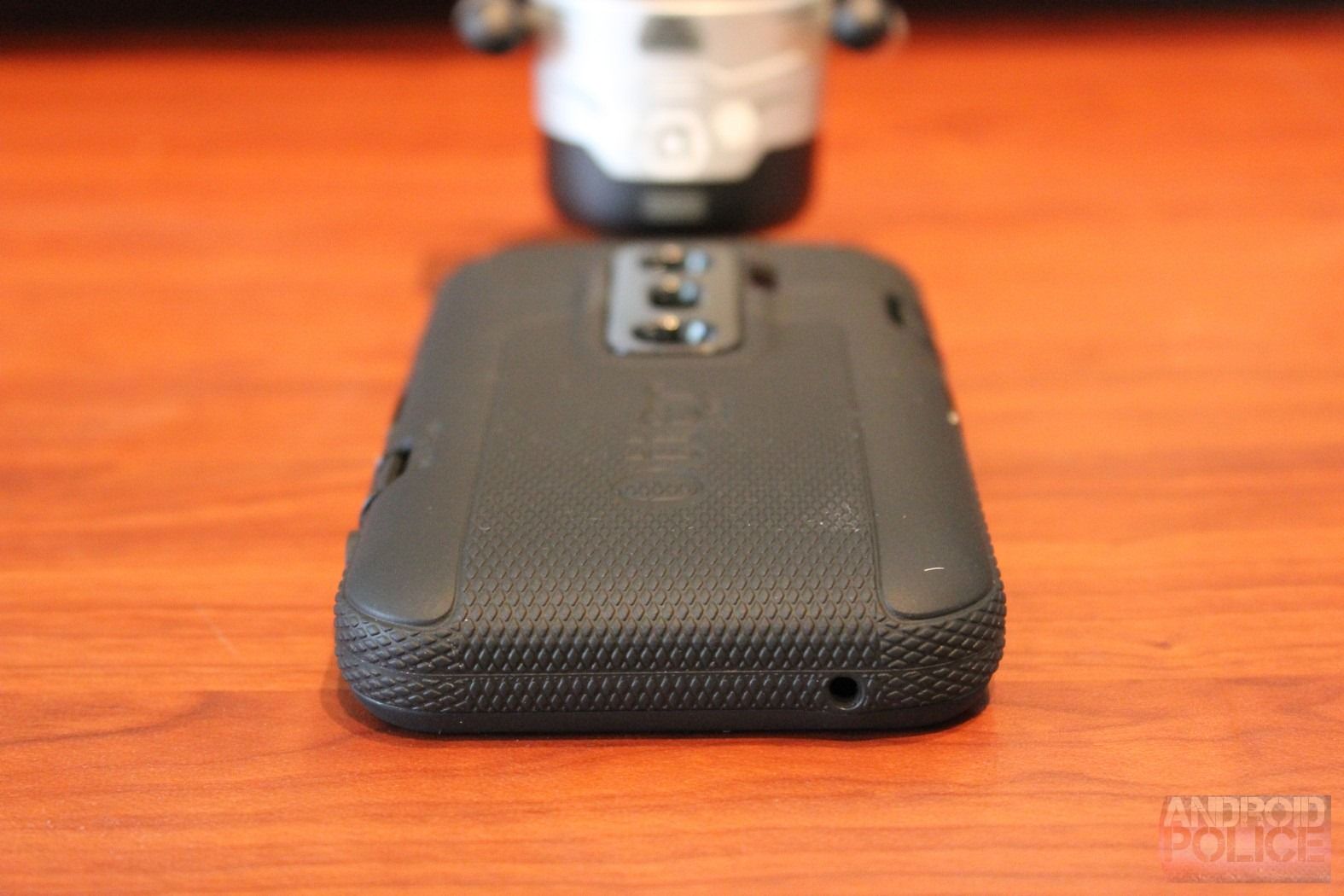 Review And Comparison Of All Three Otterbox Cases For The EVO 3D