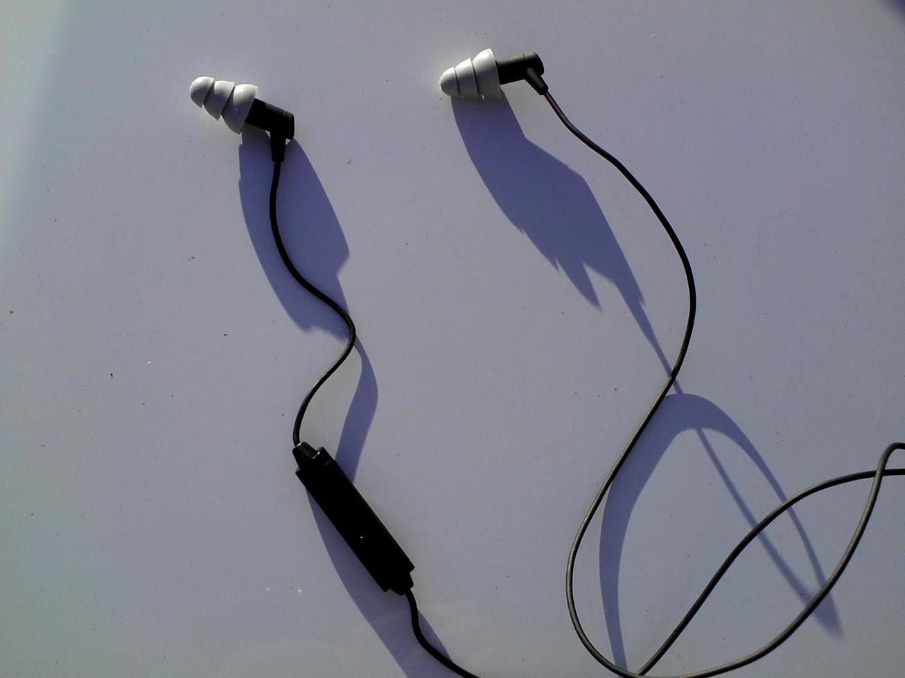 Review Etymotic Research hf2 Headphones Provide Unbelievable Fidelity