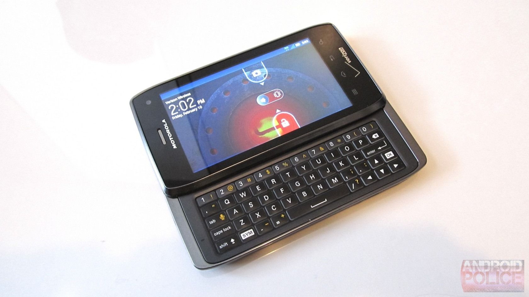 Initial Impressions And Hands-On With The Motorola Droid 4 On Verizon