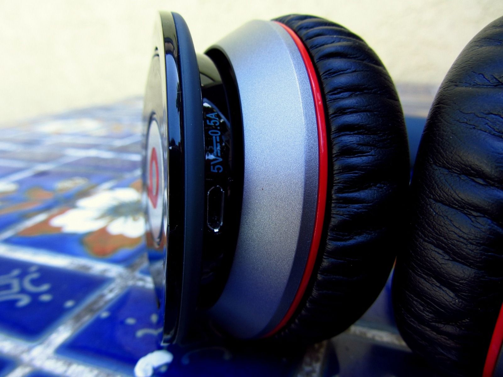 Beats Wireless Bluetooth On-Ear Headphones Review: Big Sound, Big 