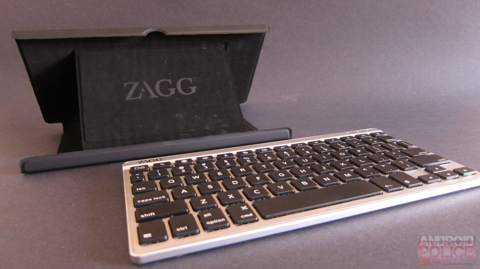 [Review] ZAGGkeys Flex Bluetooth Keyboard For Android And iOS Devices