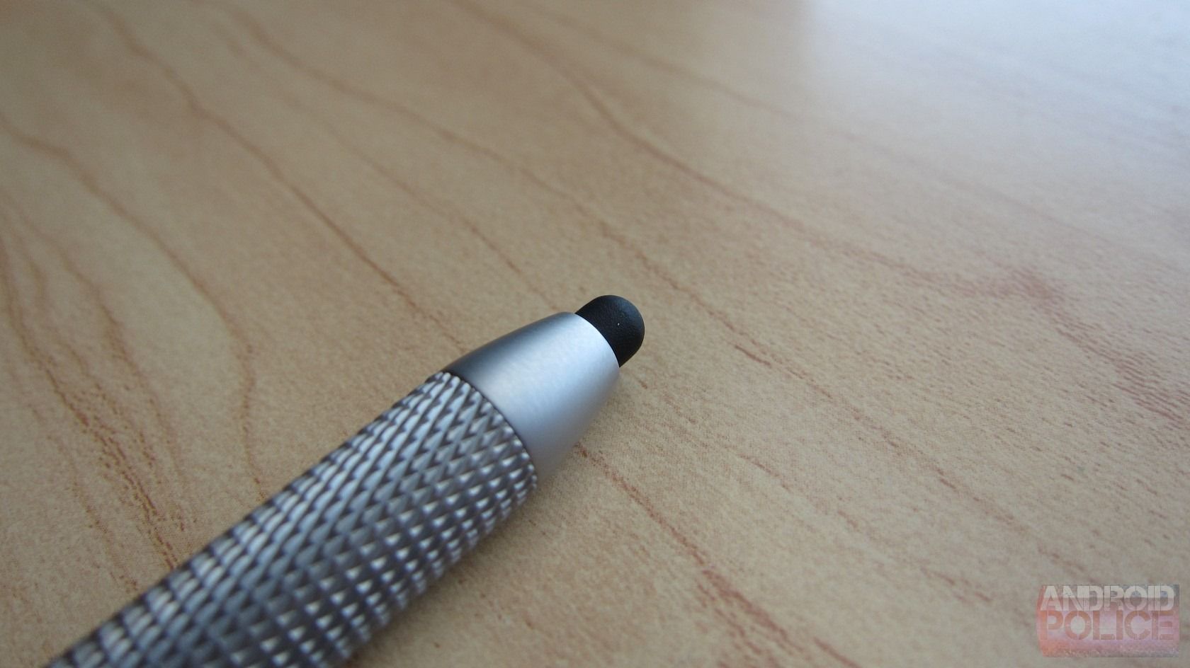 [Quick Look] Hand Stylus Not All Styli Are Created Equal, And This One