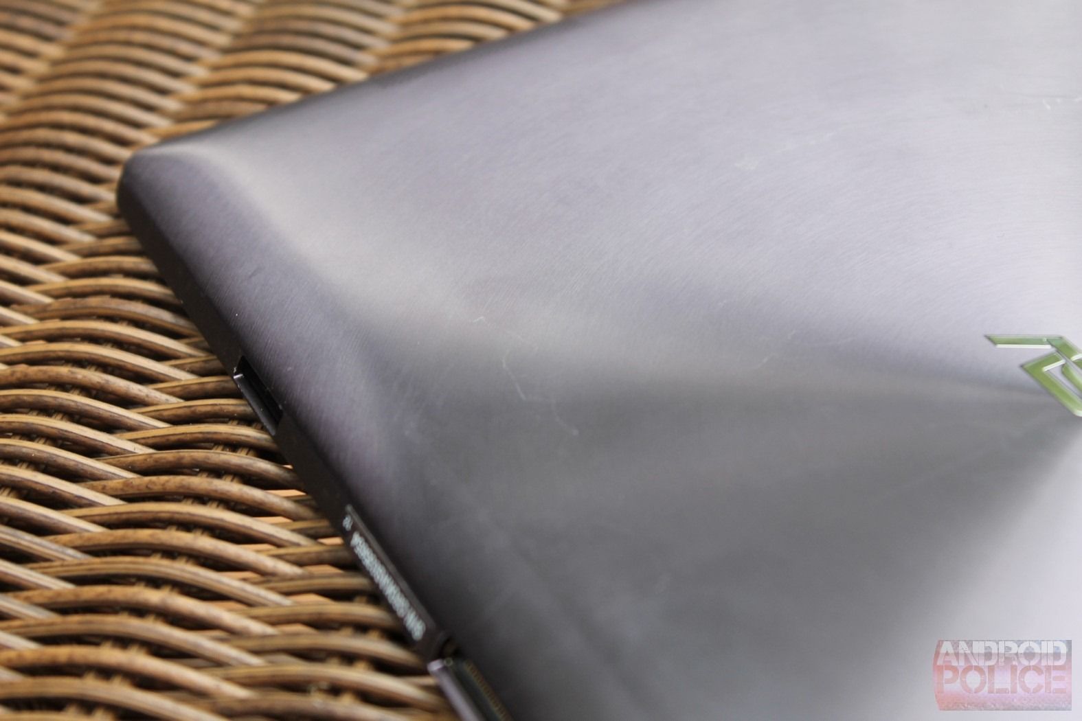 Asus Transformer Pad Infinity (TF700 Wi-Fi) Review: At The Crossroads ...