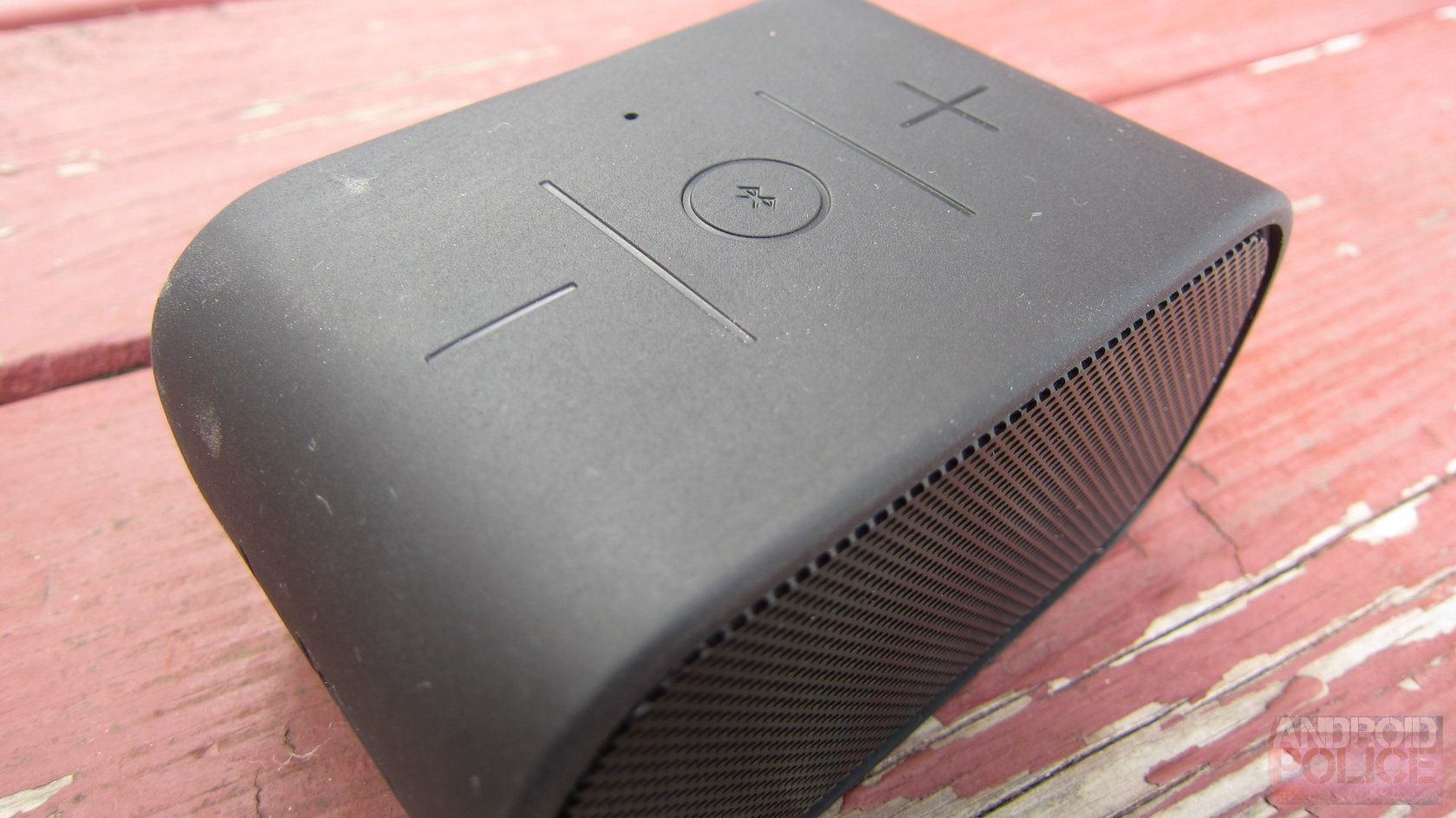 Updated] Logitech UE Boombox And Mobile Boombox Review: Two