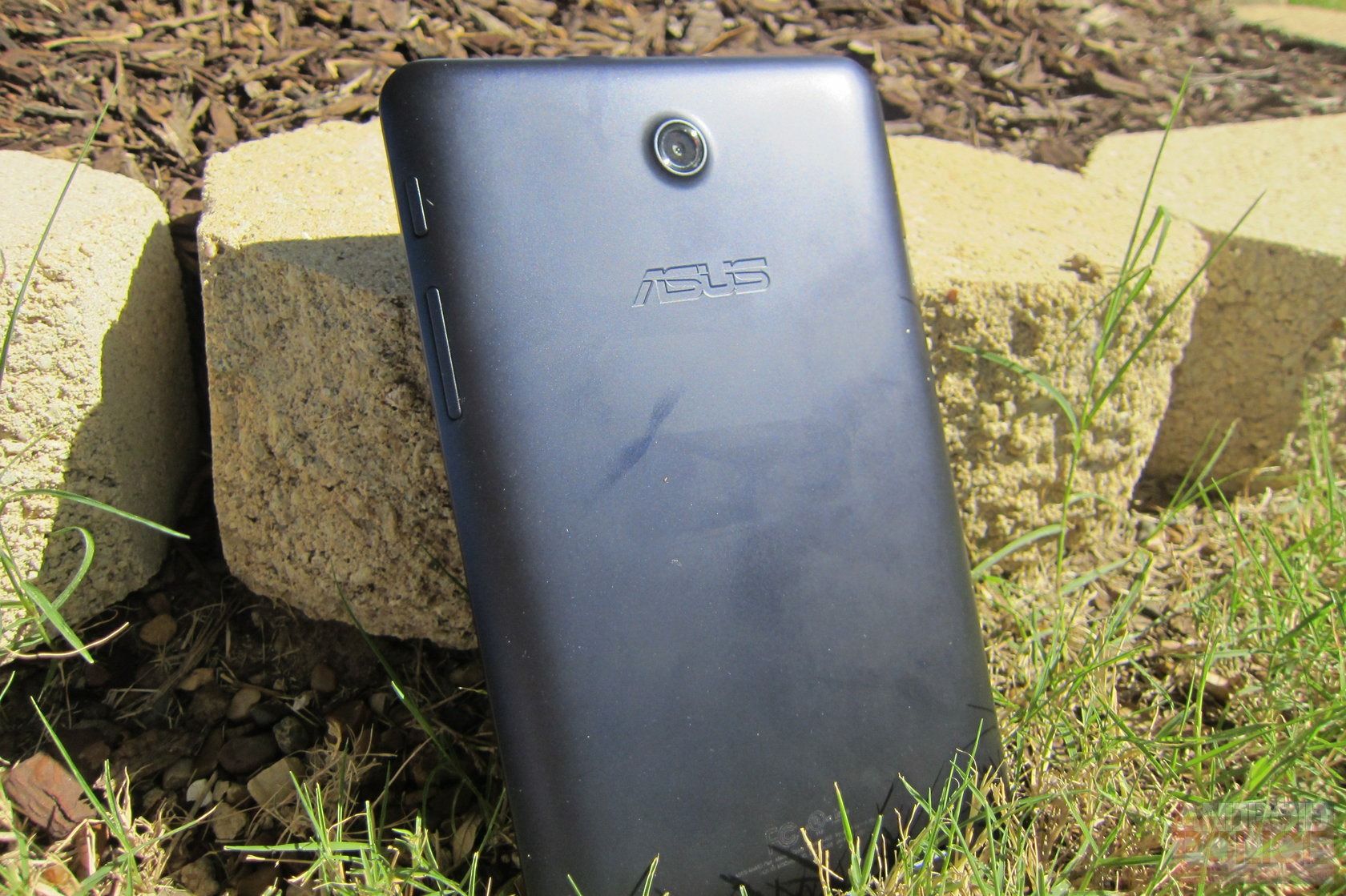 ASUS MeMO Pad 7 HD (US Version) Review Blurring The Lines Of What We