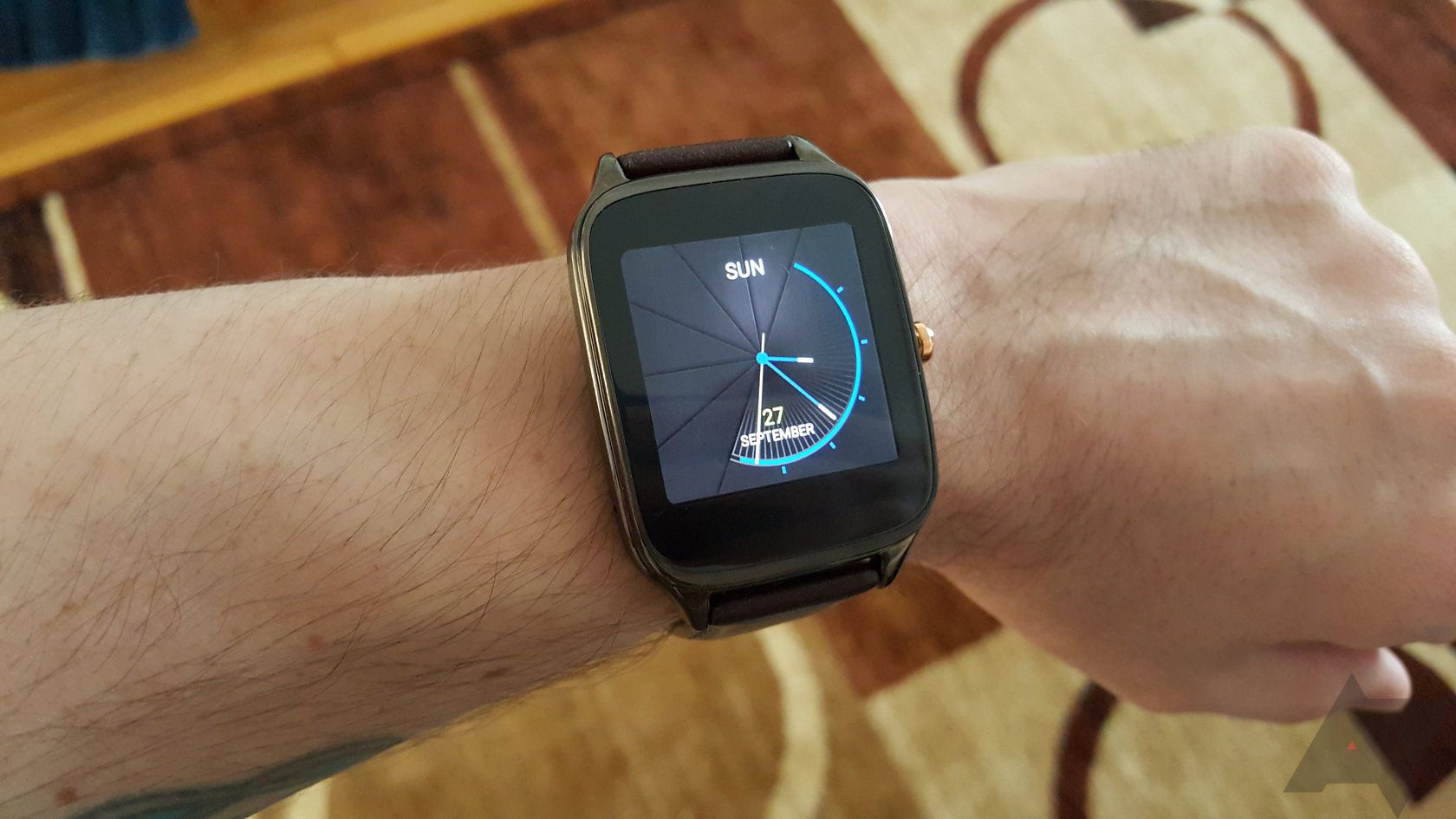Turbulentie Bij zonsopgang Hub Asus ZenWatch 2 Review: The First True Entry-Level Android Wear Watch  [Update: Small Version Comparison]