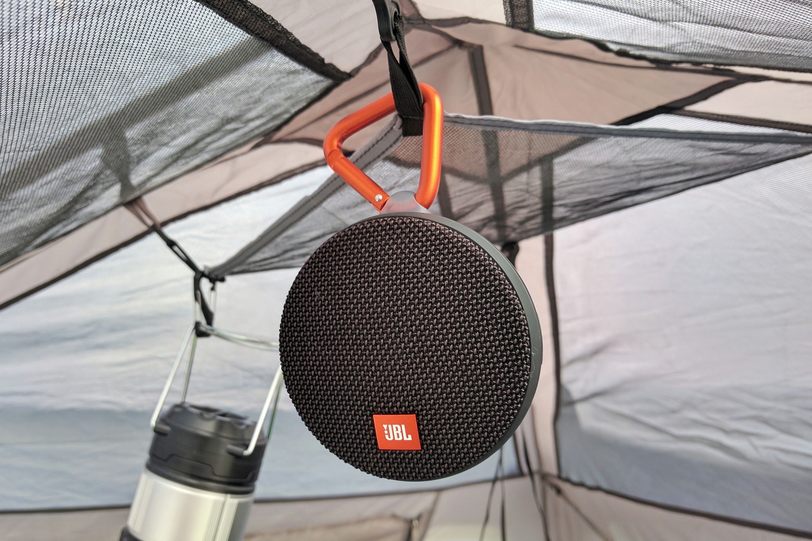 Review: JBL Clip 2 is pint-sized speaker punches above its weight