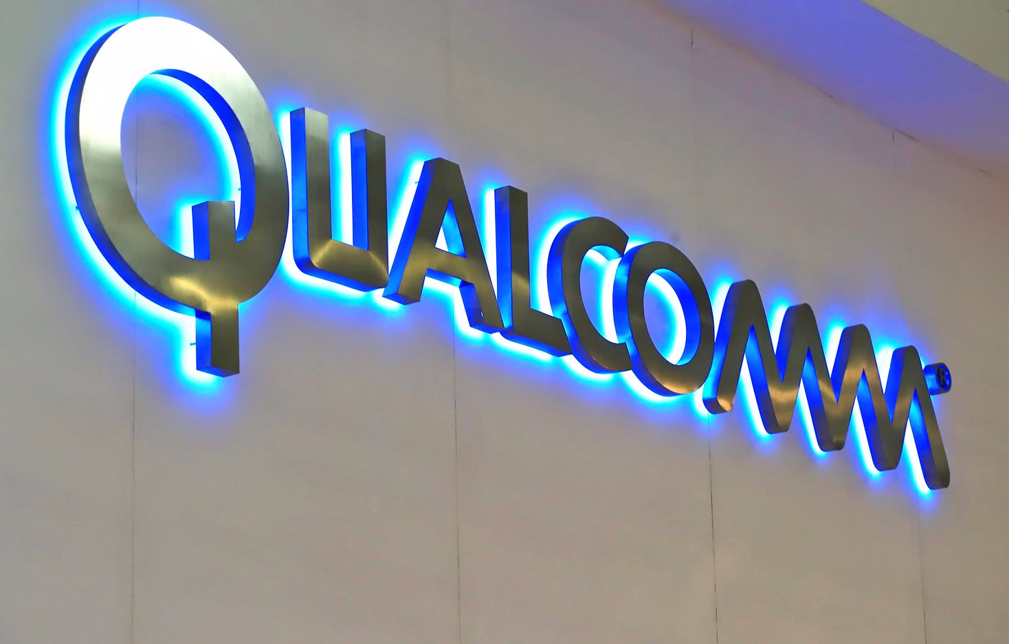 Qualcomm's Next Top-Tier Android Chip Adds Ray Tracing, Wi-Fi 7  Connectivity - CNET