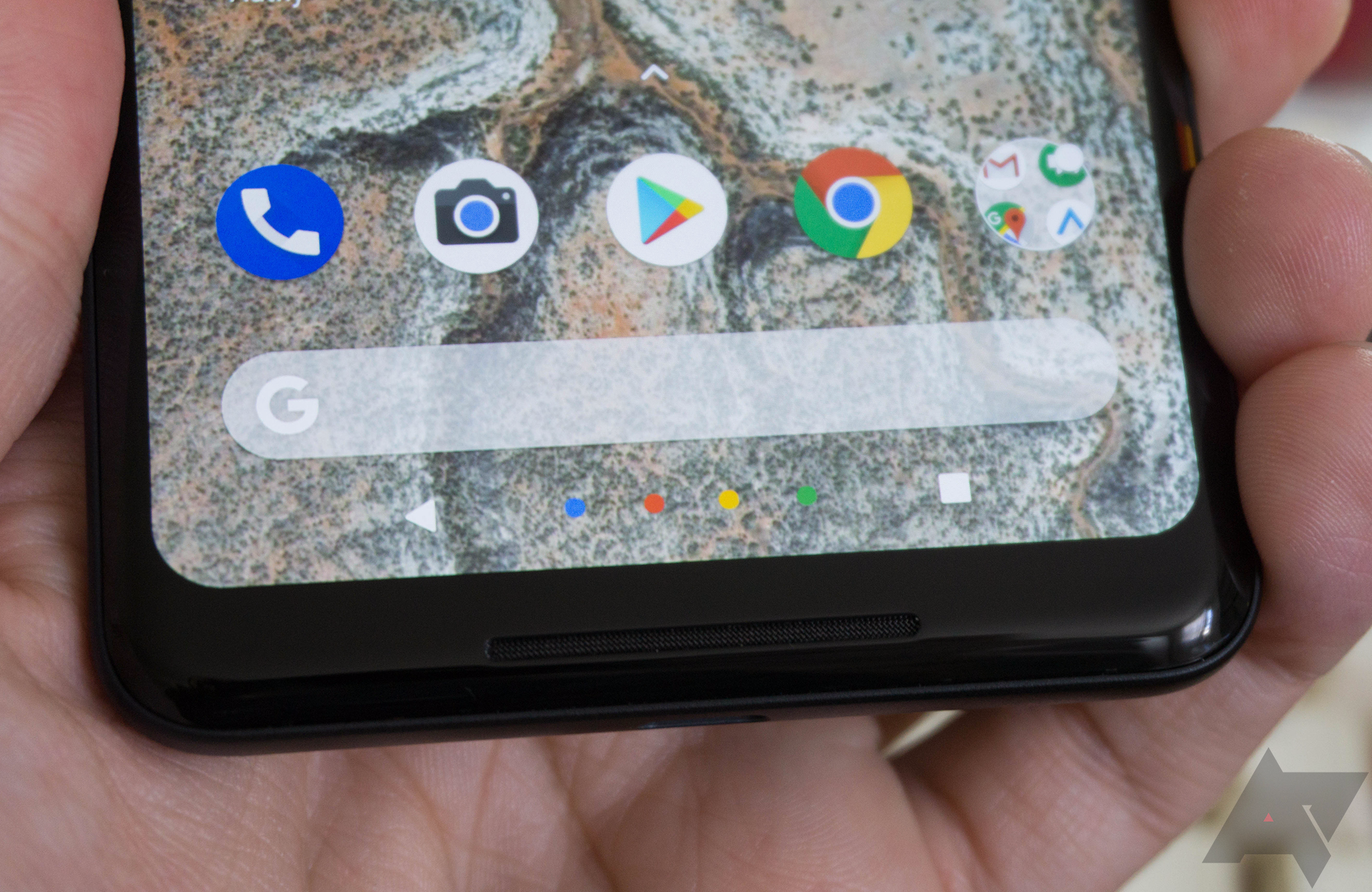 Разбиты пиксели. Смартфон Панда Google Pixel 2xl. Google Pixel 6. Google Pixel 2 комплектация. Экран смартфона в пикселях.