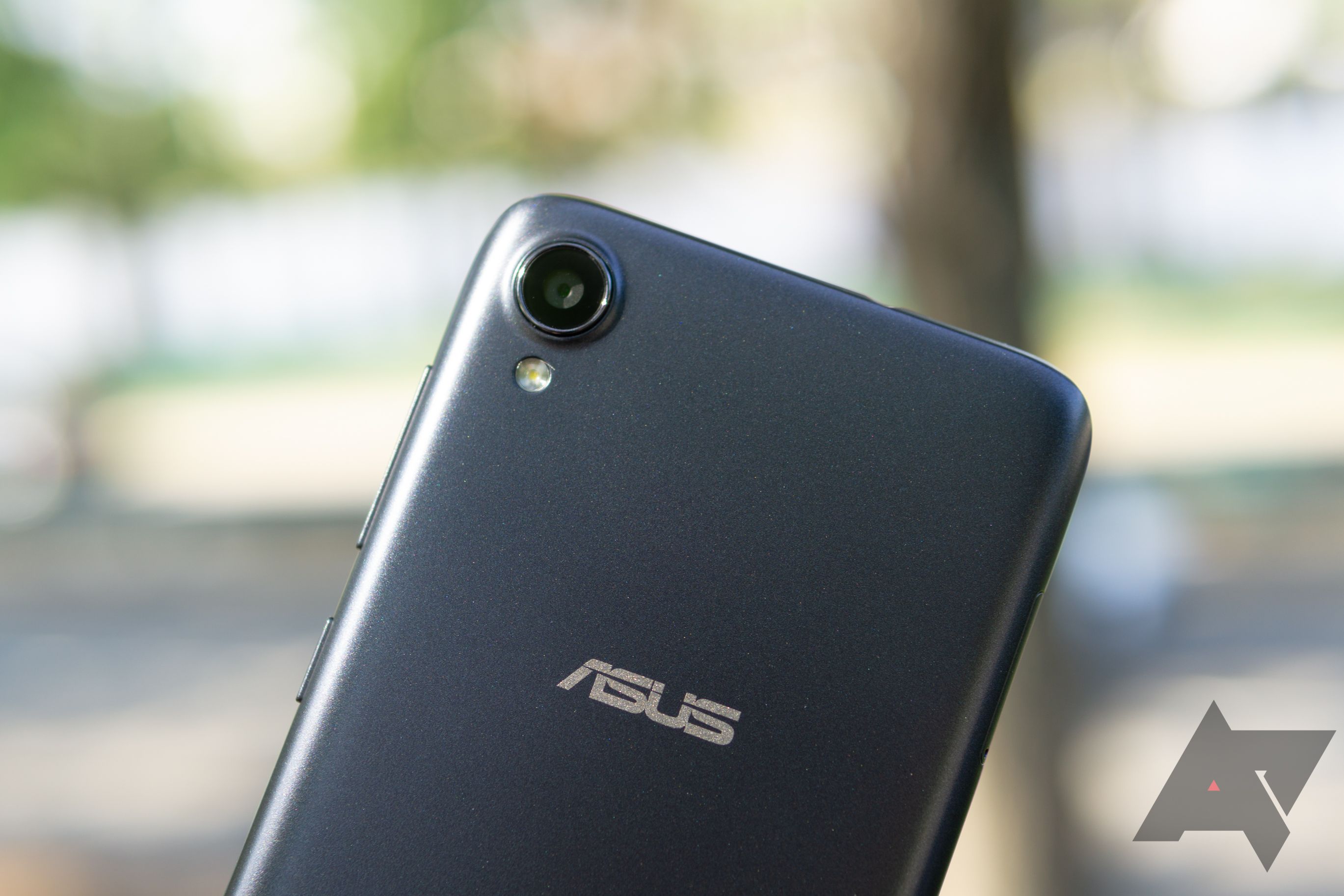 ASUS Zenfone Live L1 review: The best phone you can get for $110 