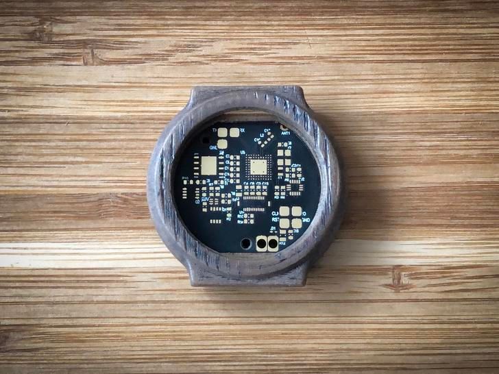 This Guy Built A Smartwatch From Scratch, Resurrecting The Idea Behind ...