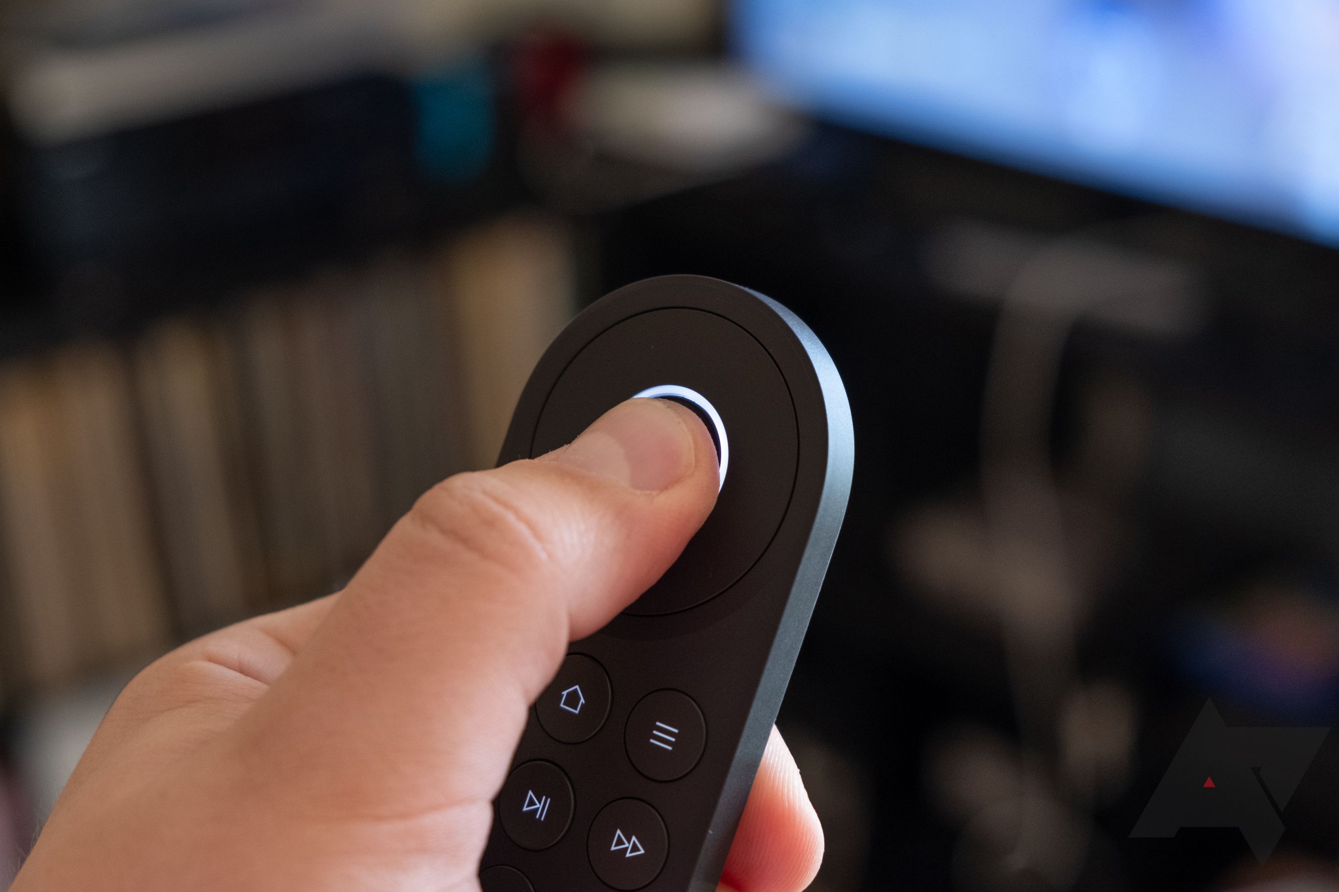 Review: Logitech Harmony Express is a universal remote for people with ...