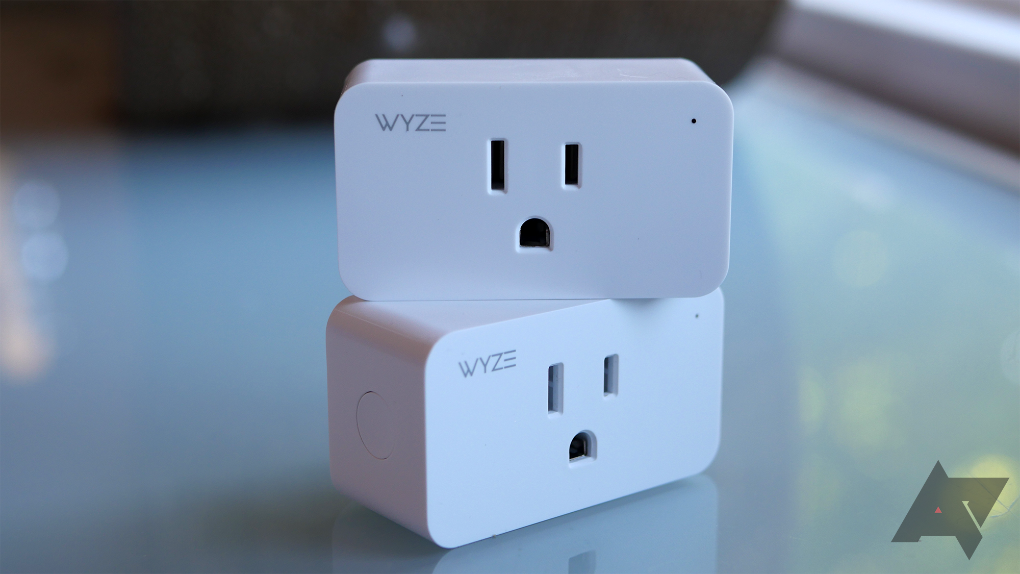 Picture of two Wyze Plugs stacked on top of each other