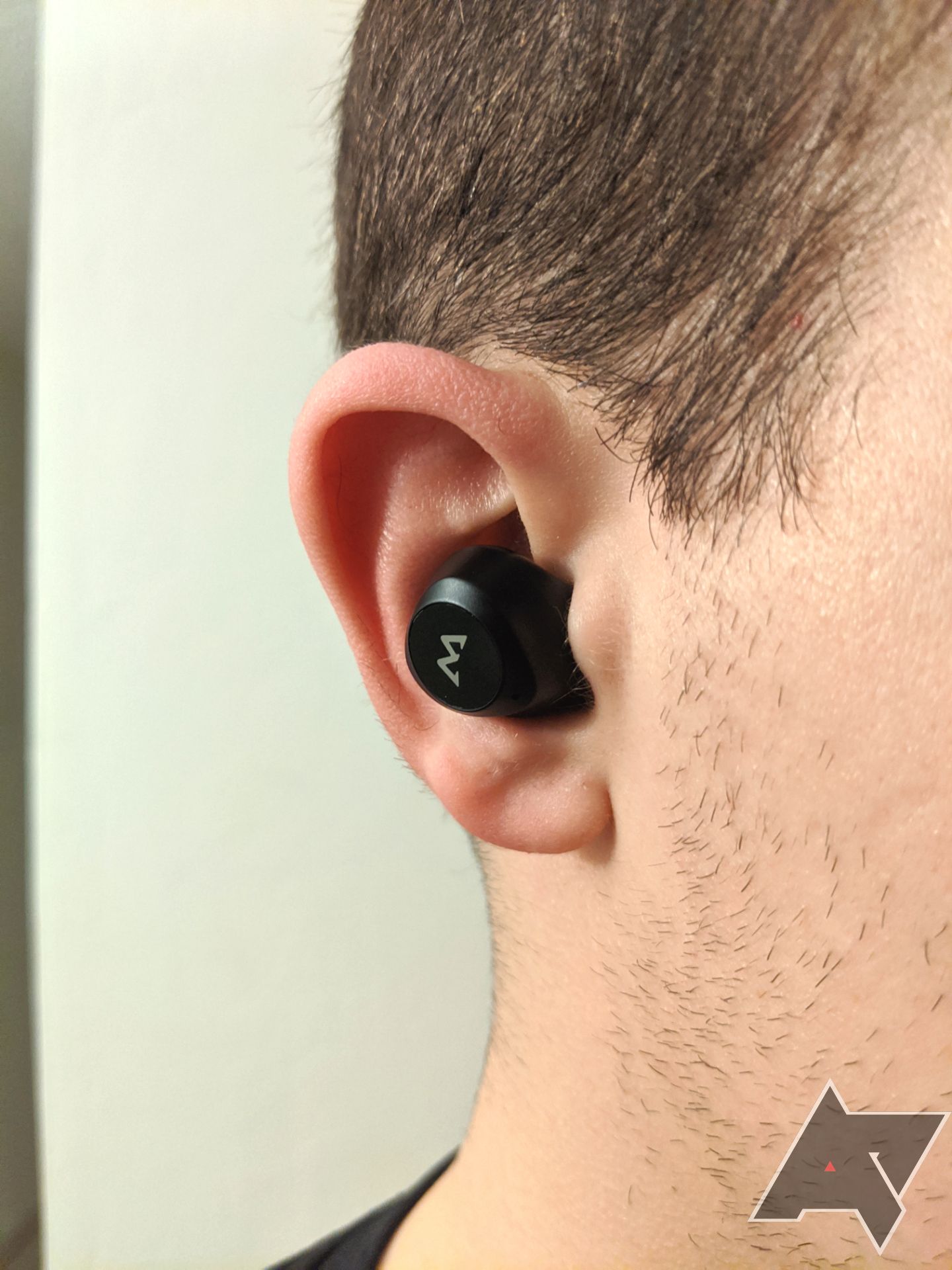 Mpow M20 review Budget earbuds with an unbeatable battery