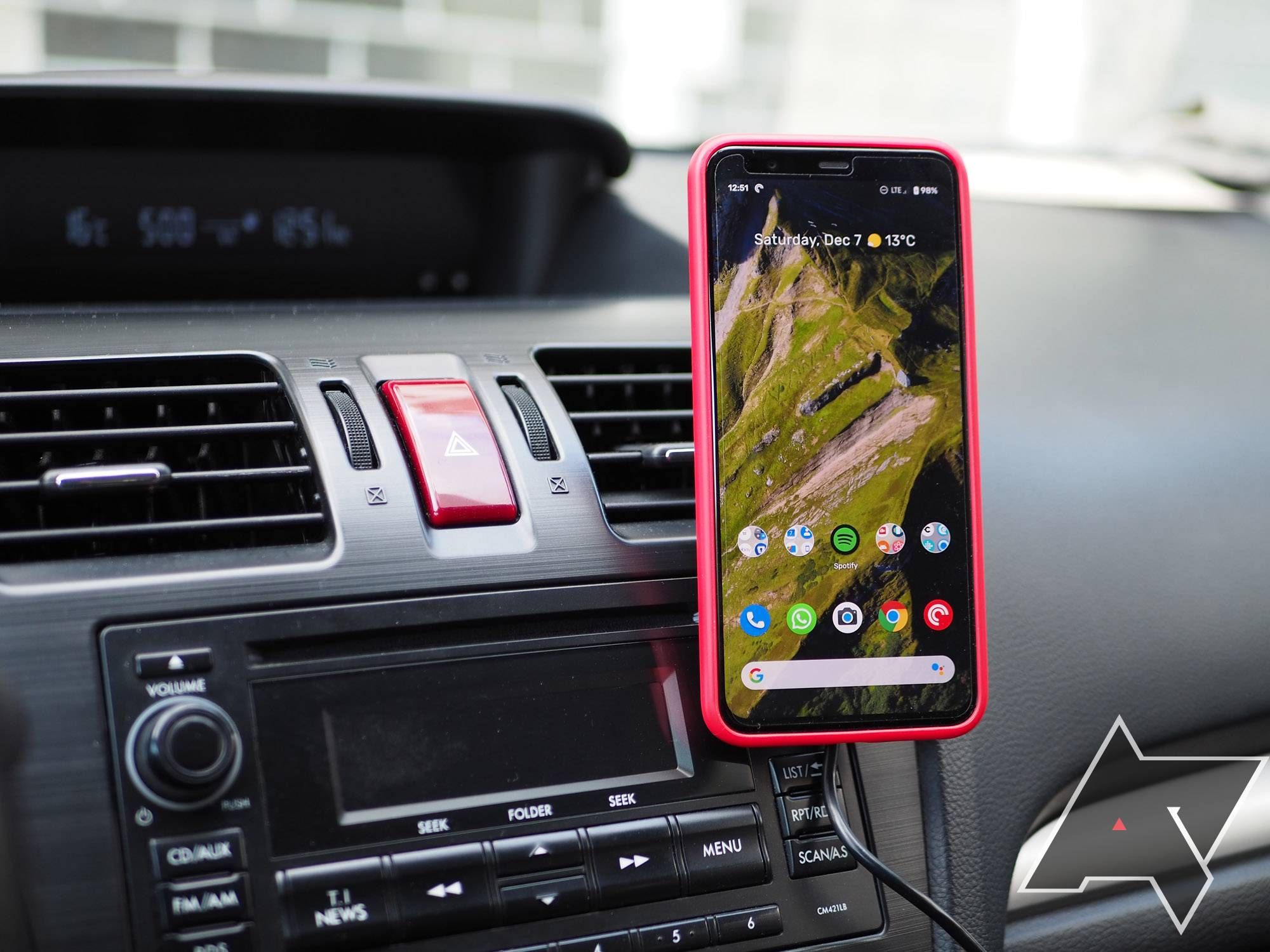 SnapTo by Moshi review fast wireless chargers for your desk