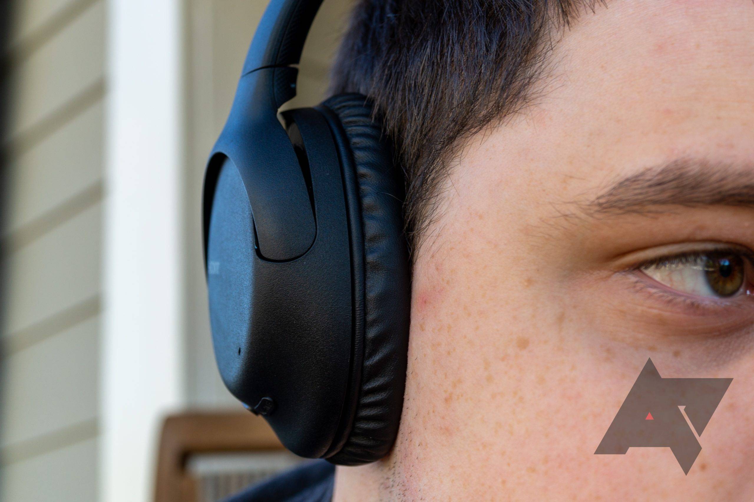 sony wh ch710n review great noise cancelling headphones for under 200