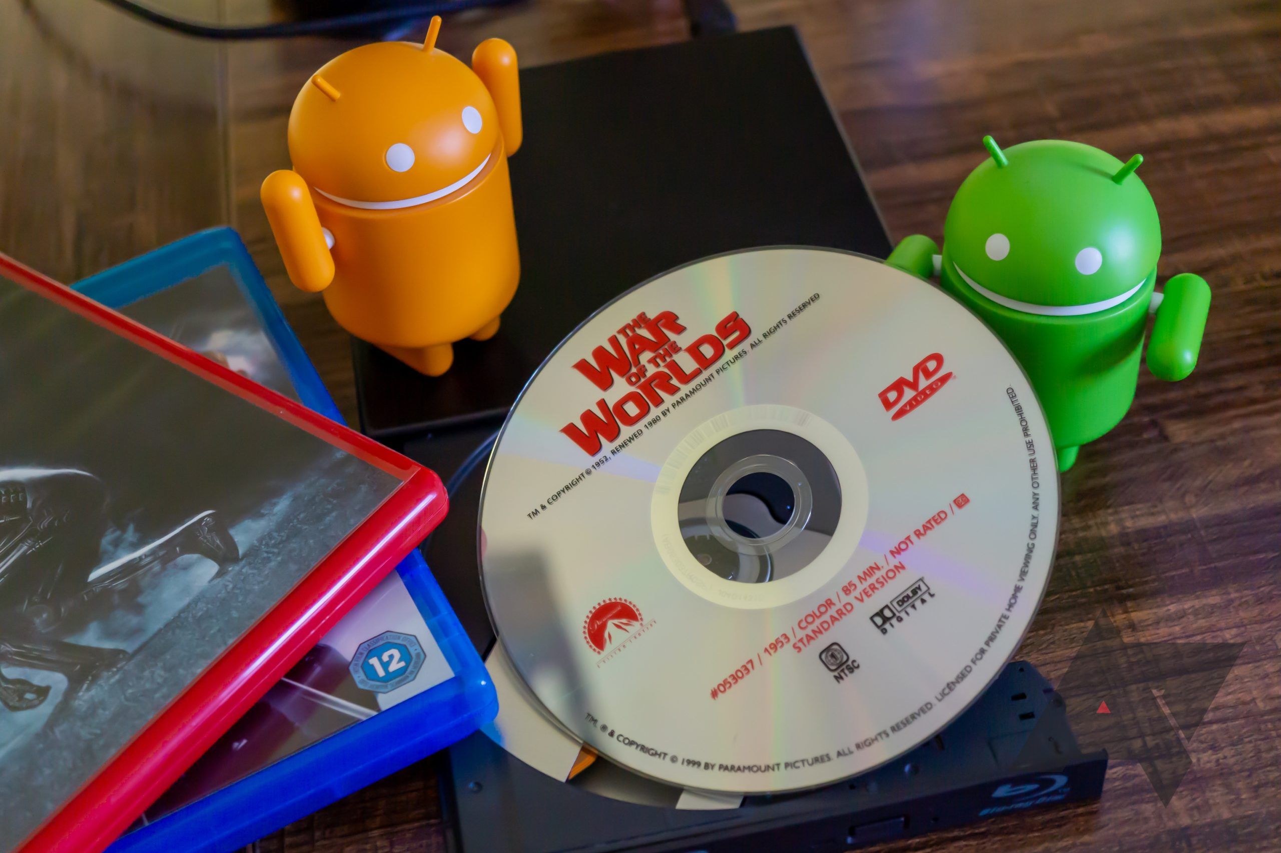 5 Best Ways to Digitize your DVD Collection [Free and Paid Option]