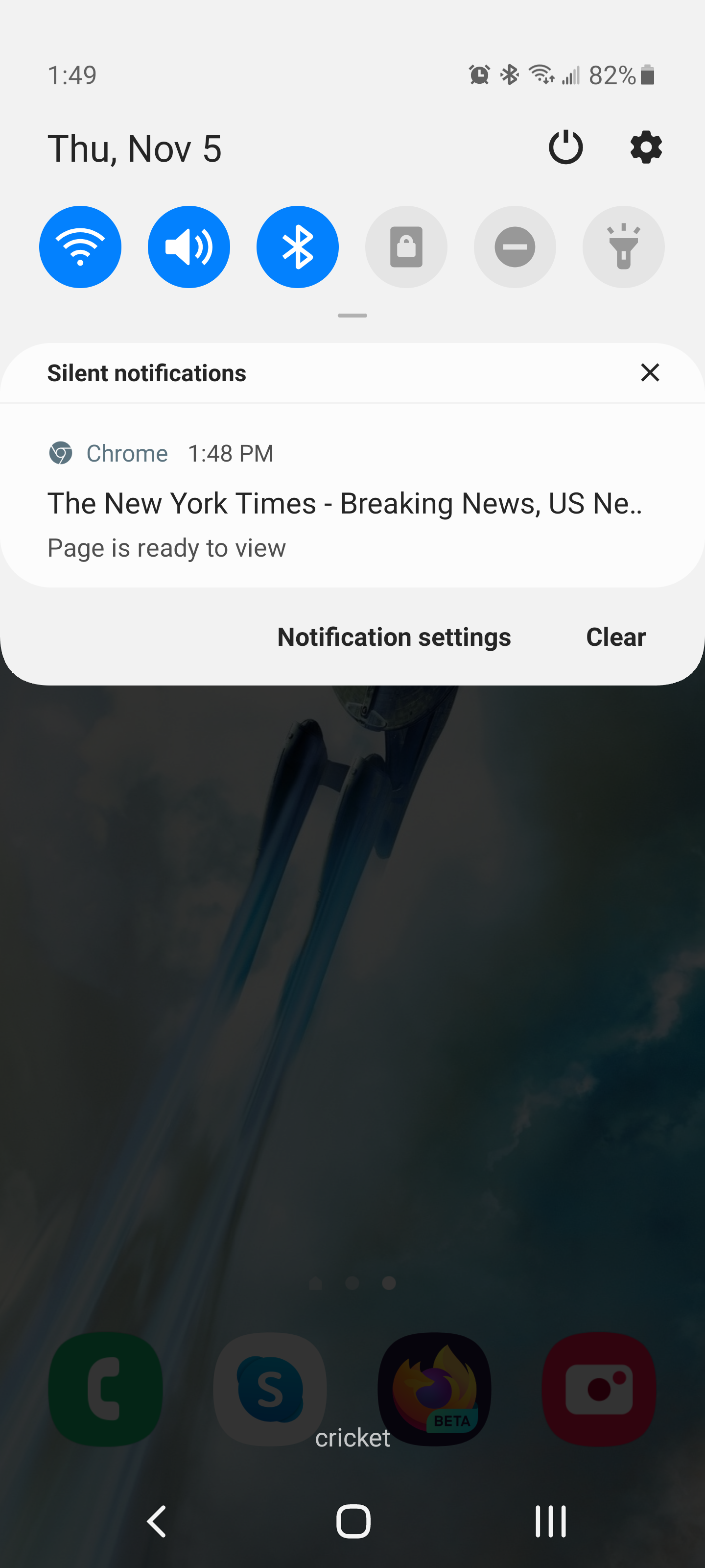 The notification after a page is ready to view on Google Chrome
