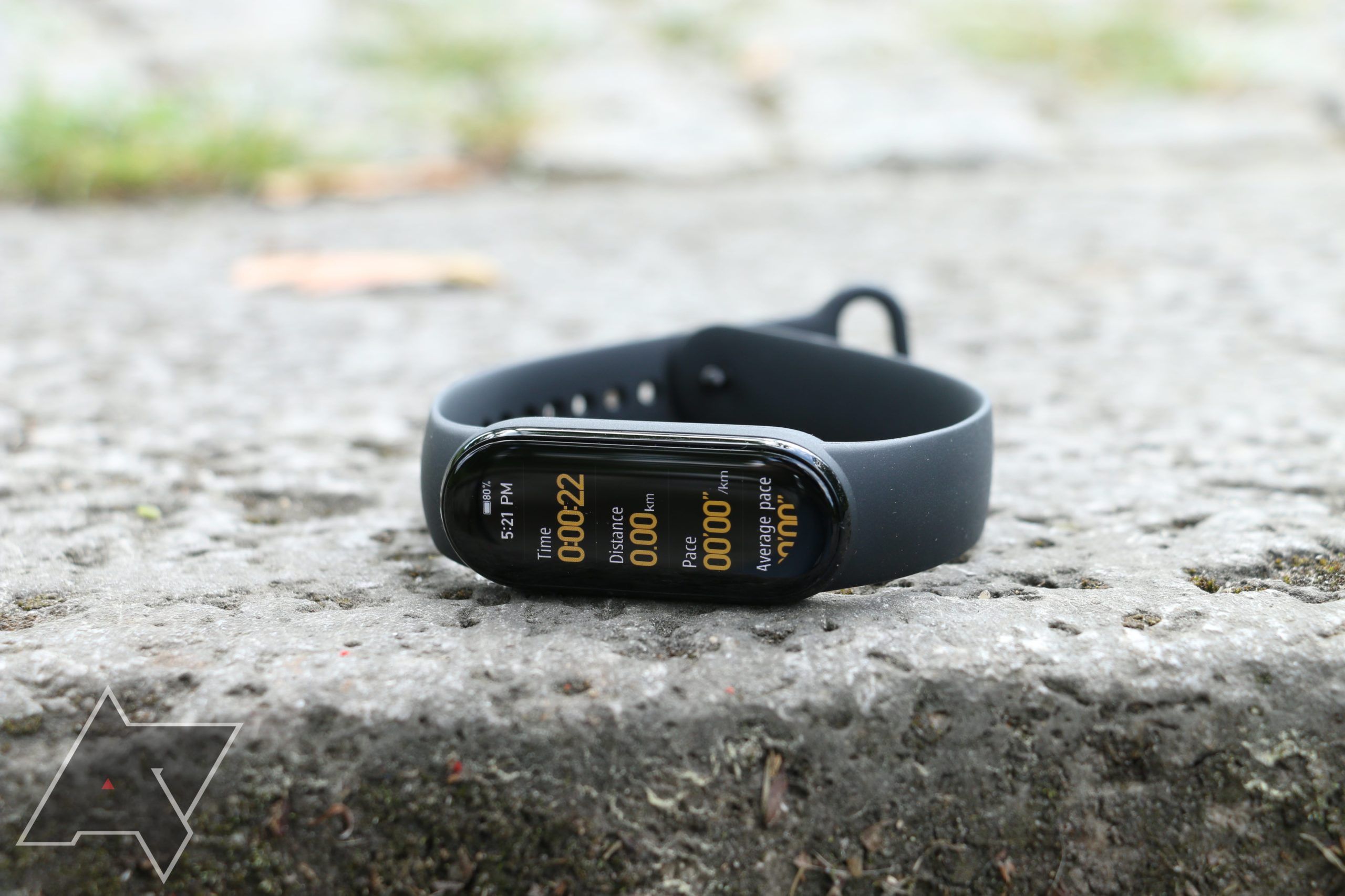 Xiaomi Mi Band 6 (2 stores) find the best prices today »