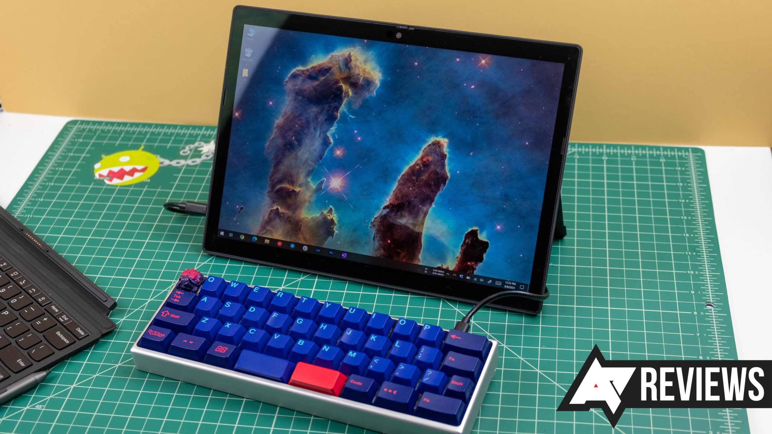 does the windows surface pro keyboard have backlight