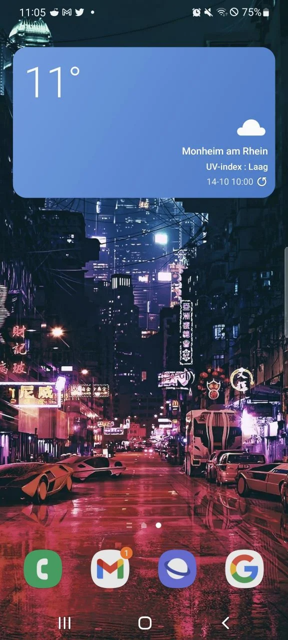 Samsung's new weather widget for One UI 4 enjoys getting caught in the rain