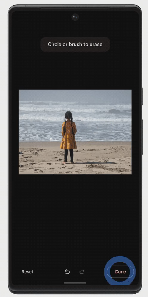 The Pixel 6 has a Magic Eraser feature that removes photobombers with