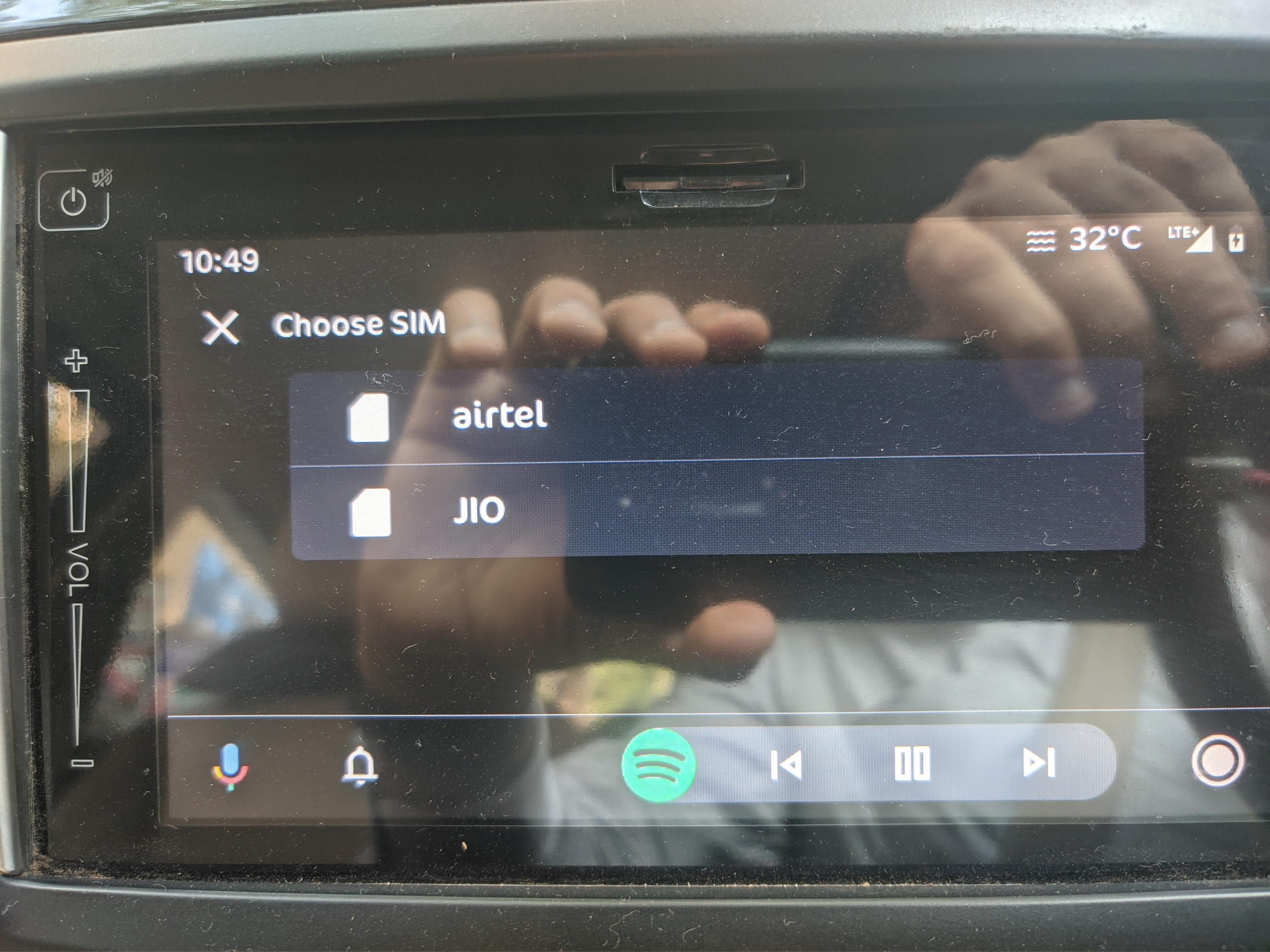Android-Auto-Dual-SIM