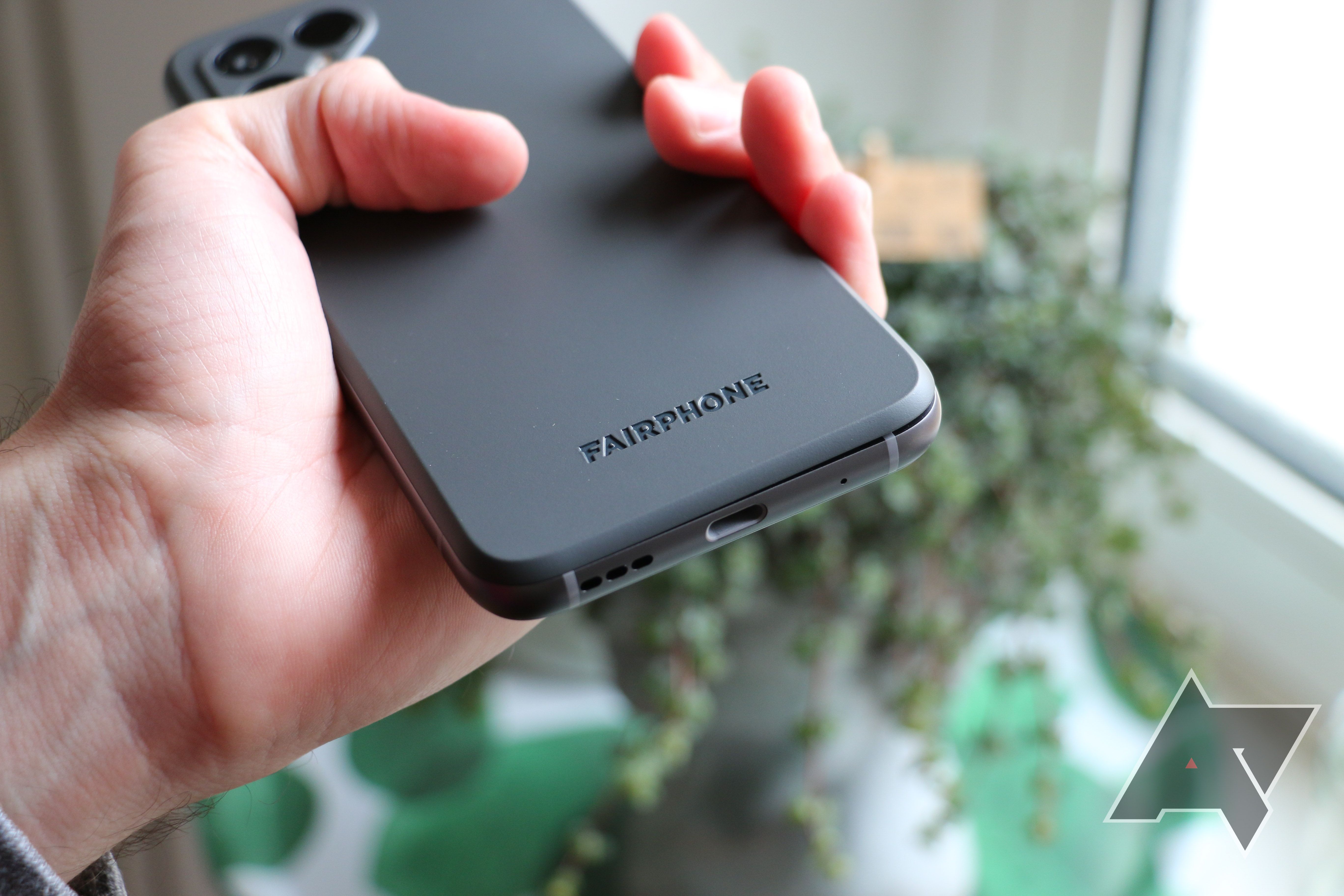 Fairphone 5 specs leak: up to 8 years of support, new AMOLED display, more  modules -  news