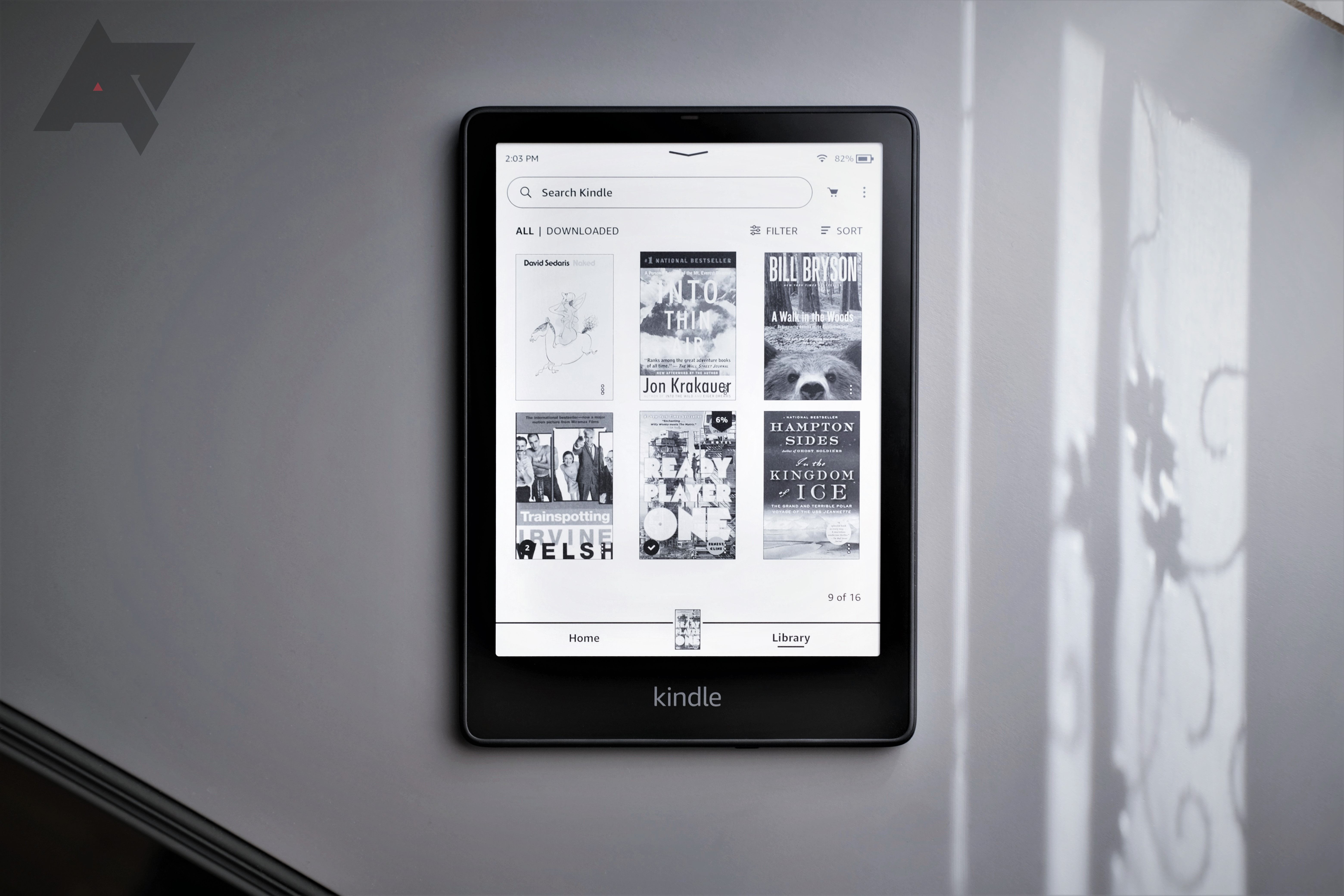 Kindle Paperwhite Signature Edition review specs head1