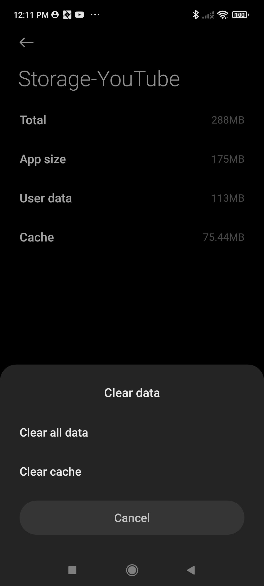 Screenshot shows the Storage page for the YouTube app. Clear all data and Clear cache options are displayed near the bottom.