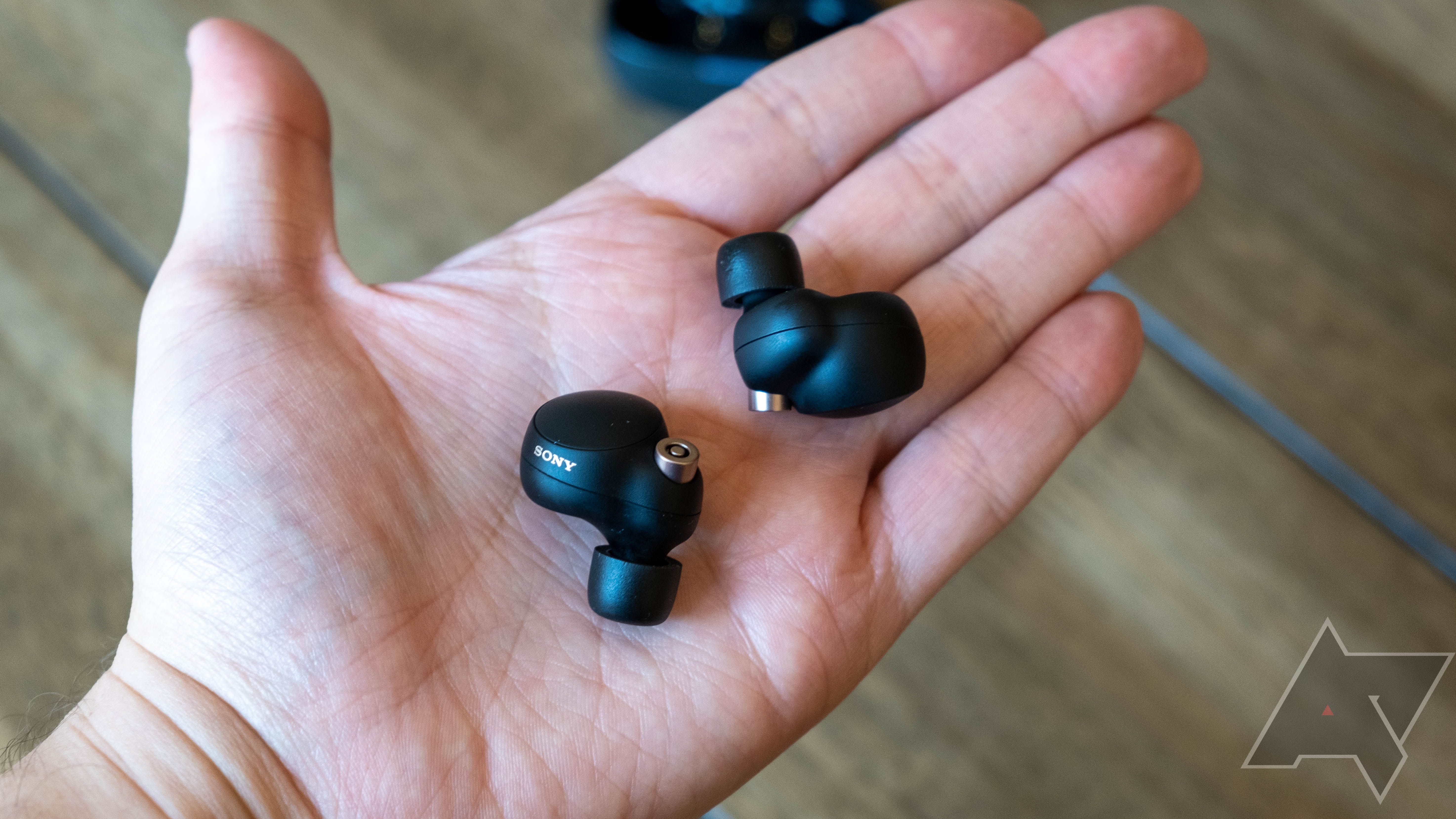 Sony WF-1000XM4: un gran reto para los AirPods Pro