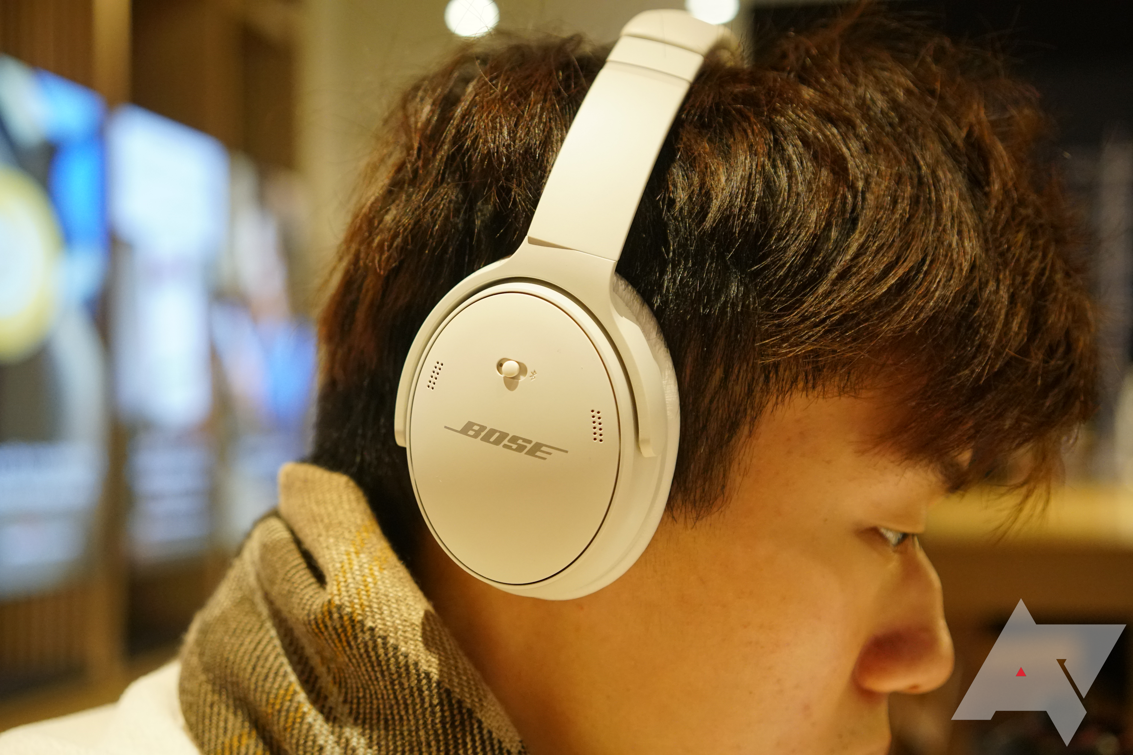 Bose QuietComfort SE headphones make a low key debut with some