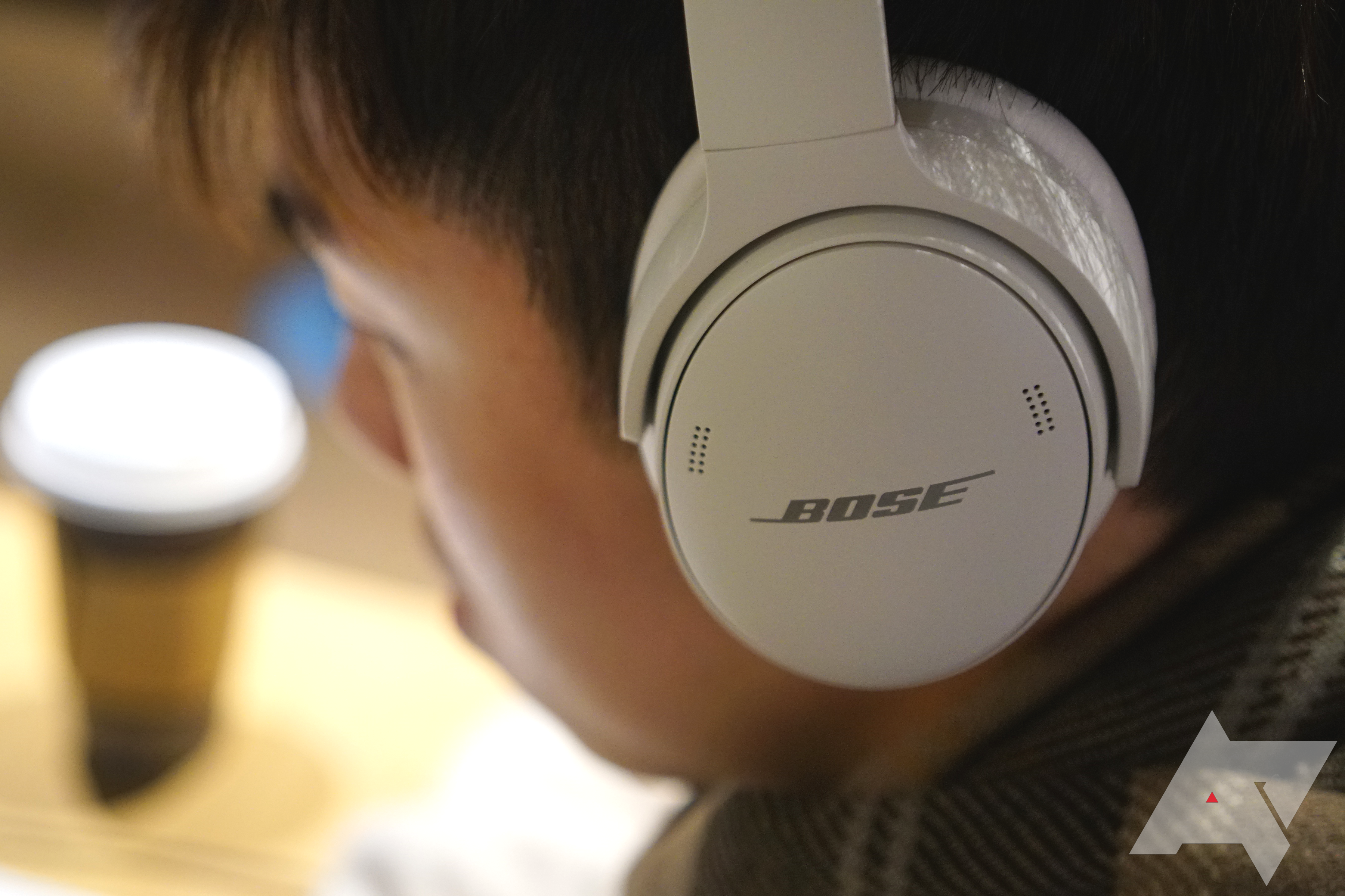 bose-quietcomfort-45-white-2