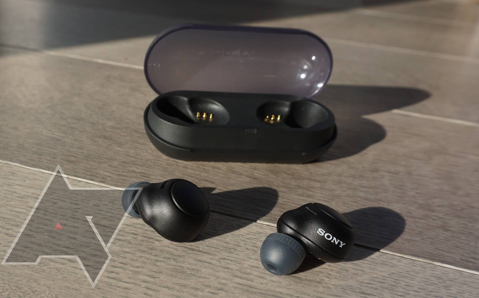 Sony aims to take the 'weirdest-looking earbuds' prize as the WF-L900 Linkbuds leak
