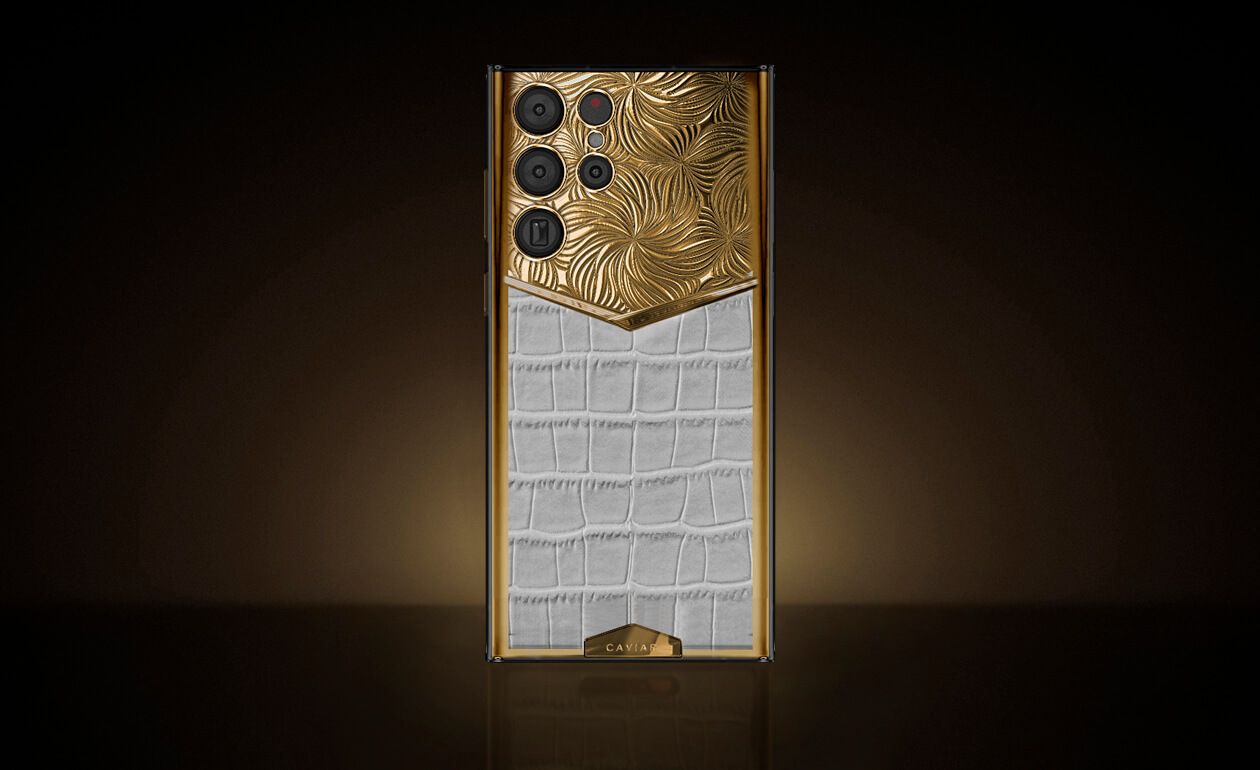 Caviar Brand Unveils PS5 Limited Edition With 20 Kilos of Pure Gold