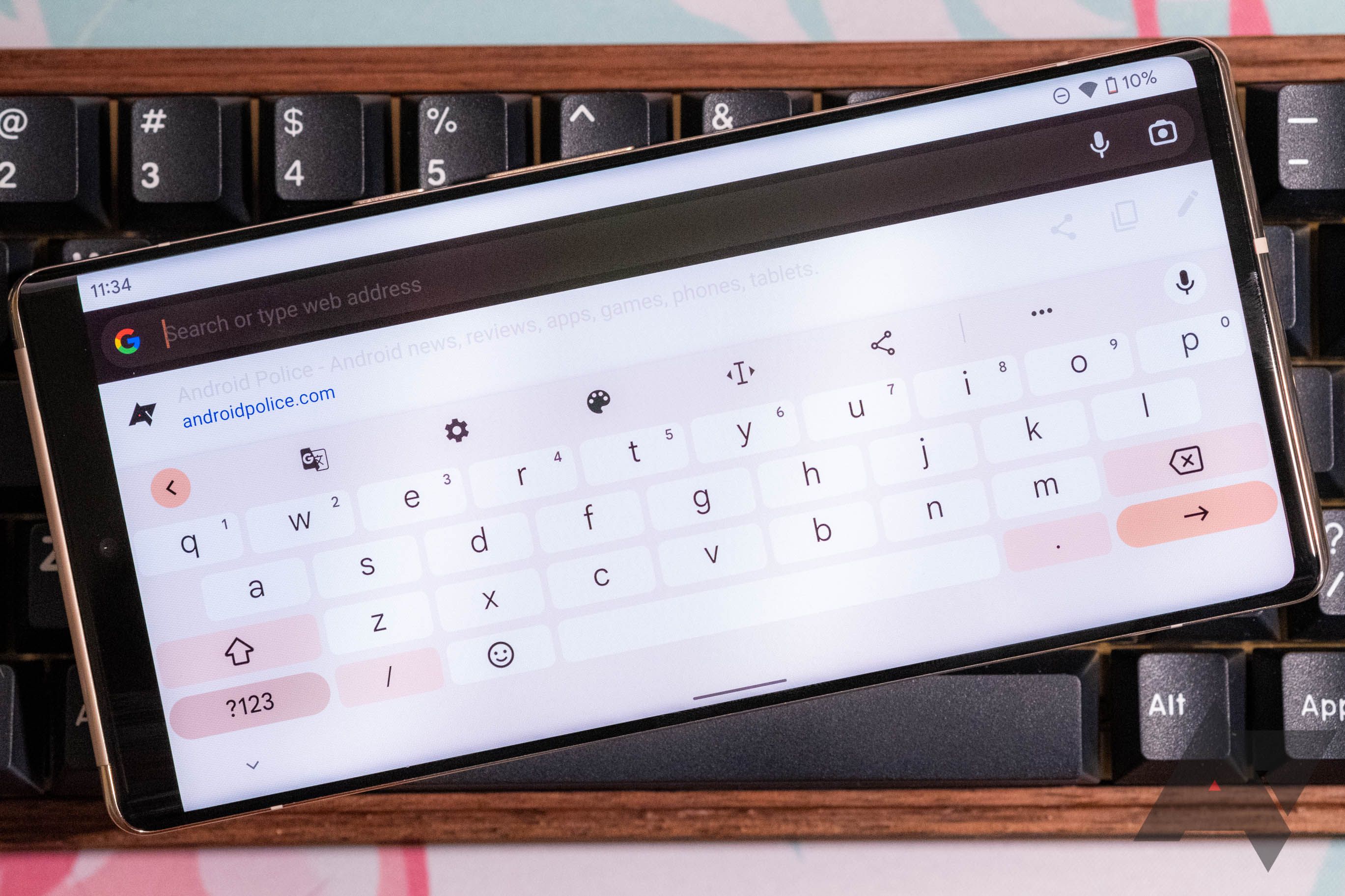 Our 6 favorite Android keyboard apps for quick typing on the go