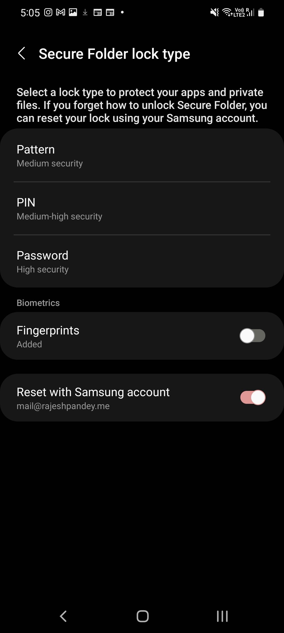 The "Secure Folder lock type" settings in Samsung Gallery