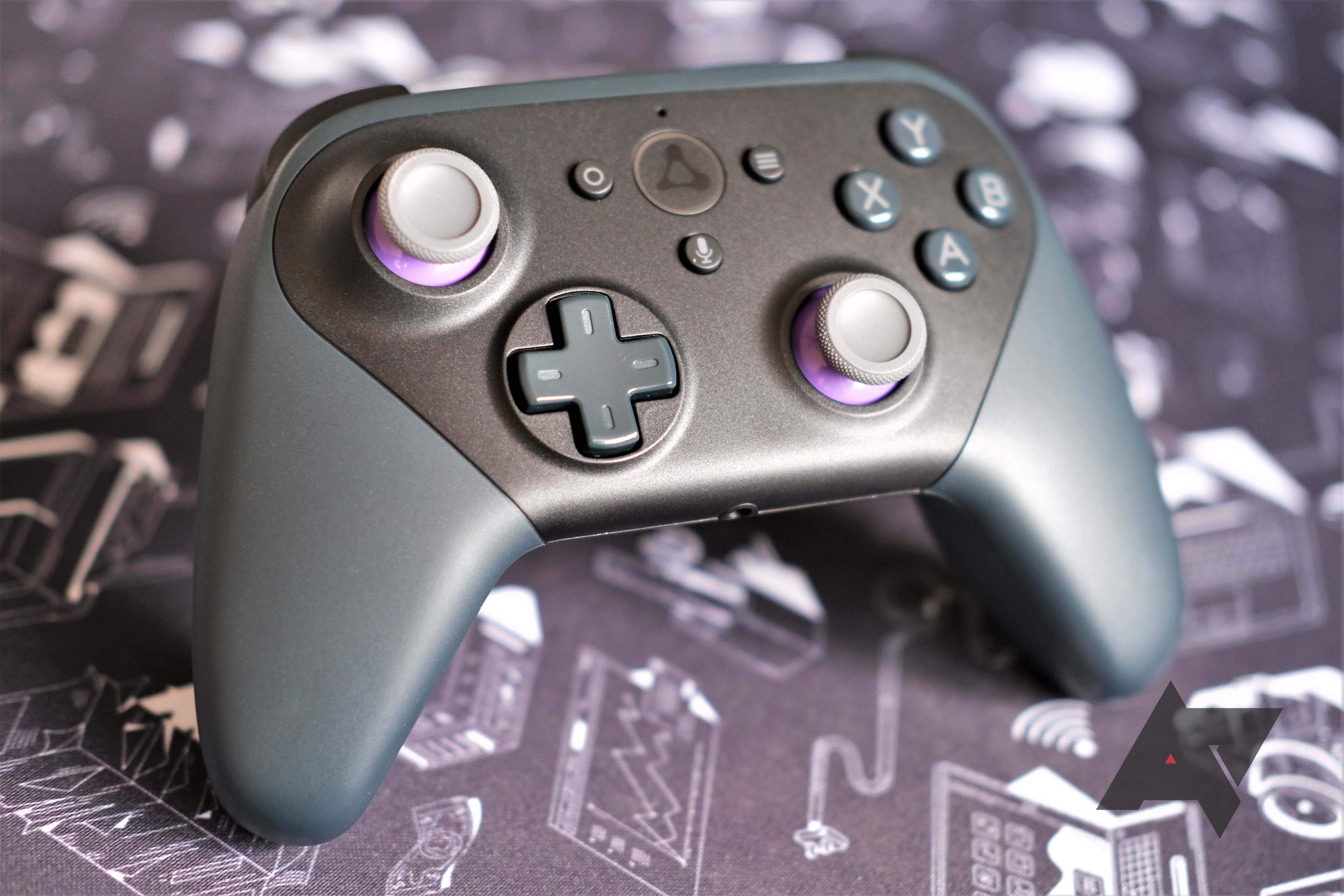 Luna Controller – The best wireless controller for Luna, 's new cloud  gaming service 