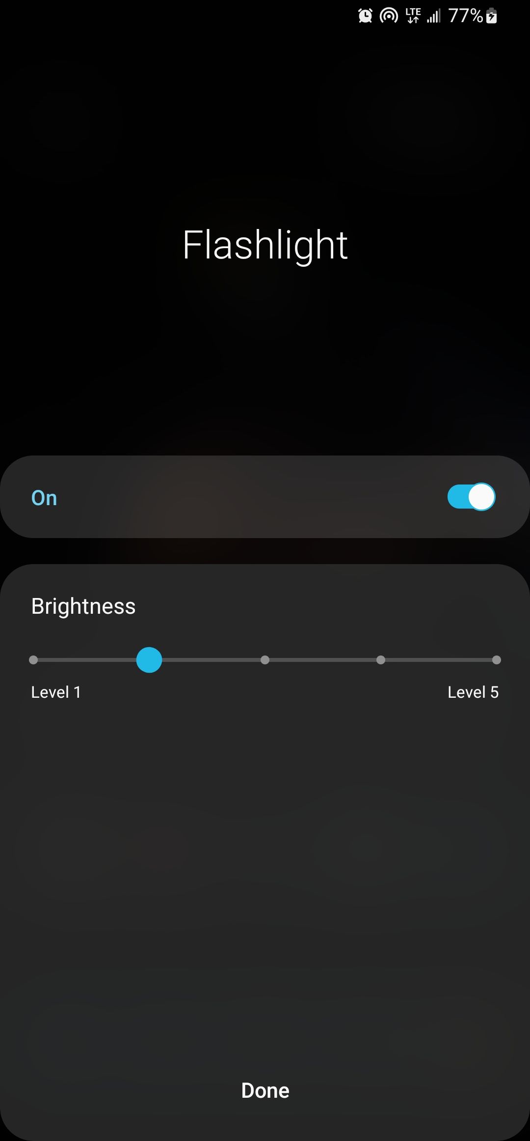 How to adjust the flashlight brightness on your Samsung Galaxy phone