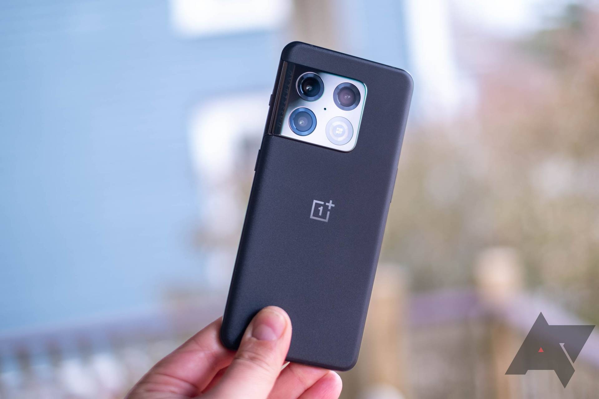 The OnePlus 10R promises to push its performance to the Max
