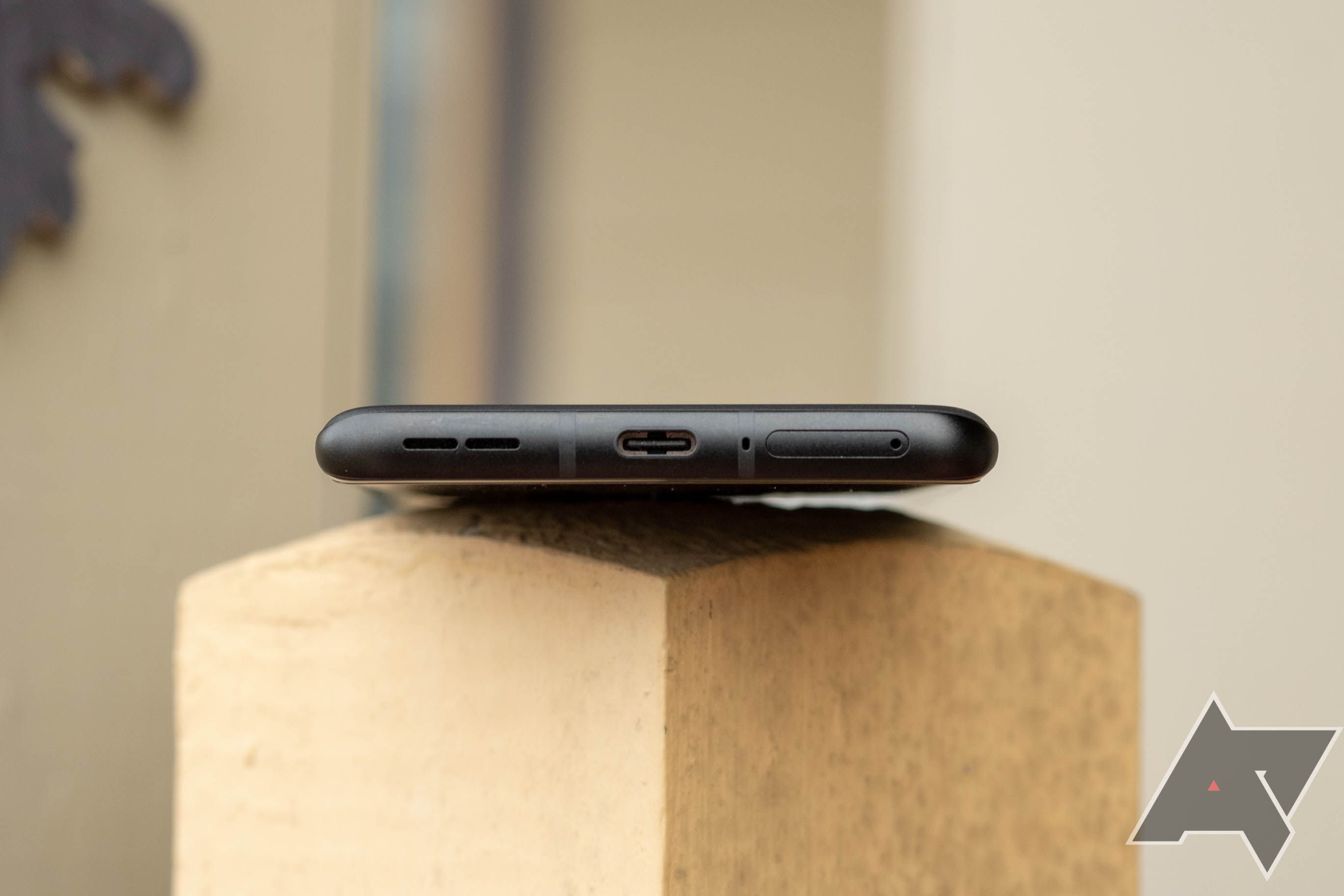 OnePlus 10 Pro review: This one's for fans only