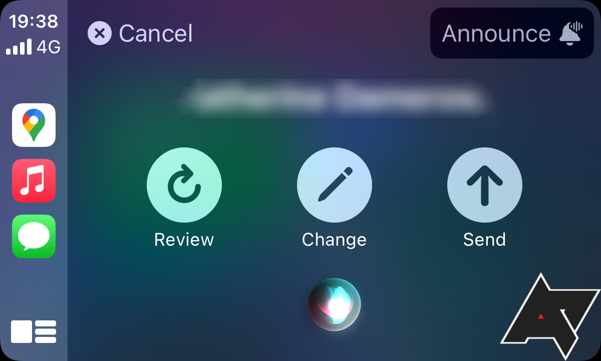 Screenshot of Apple CarPlay's interface when sending a message with Siri