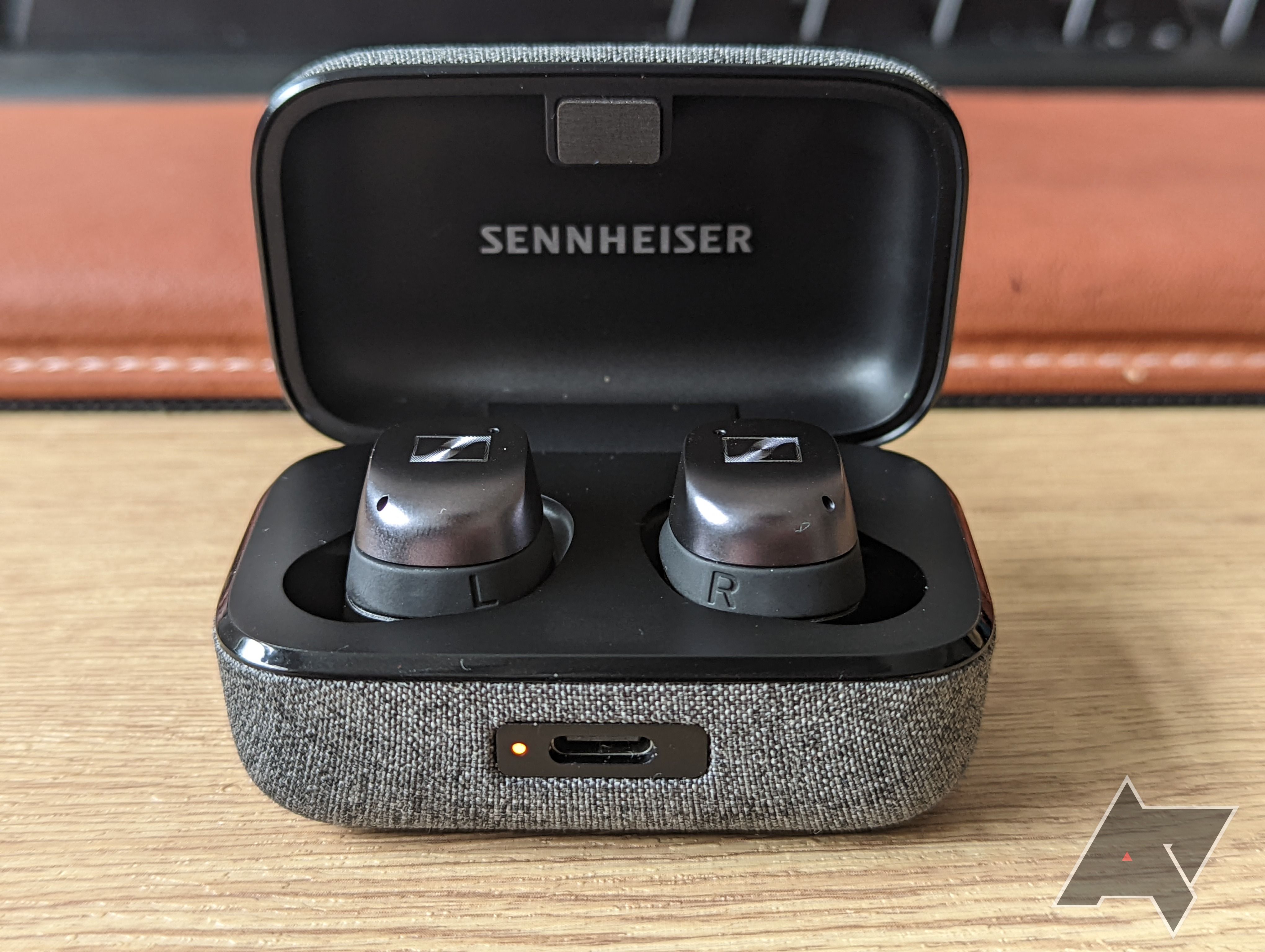 オーディオ機器 イヤフォン Sennheiser Momentum True Wireless 3 review: Fantastic earbuds that 
