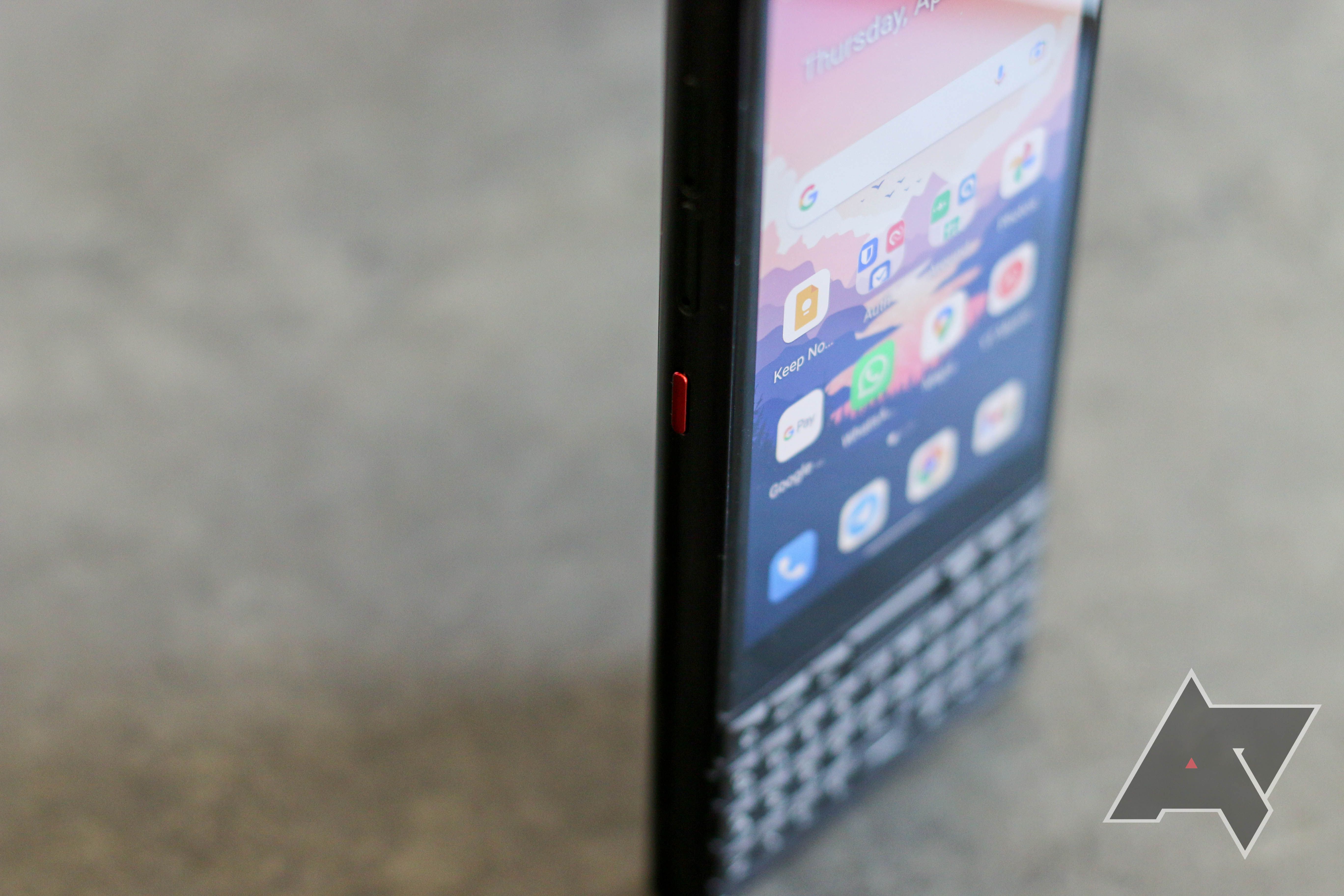 Unihertz Titan Slim Review: The BlackBerry I never had