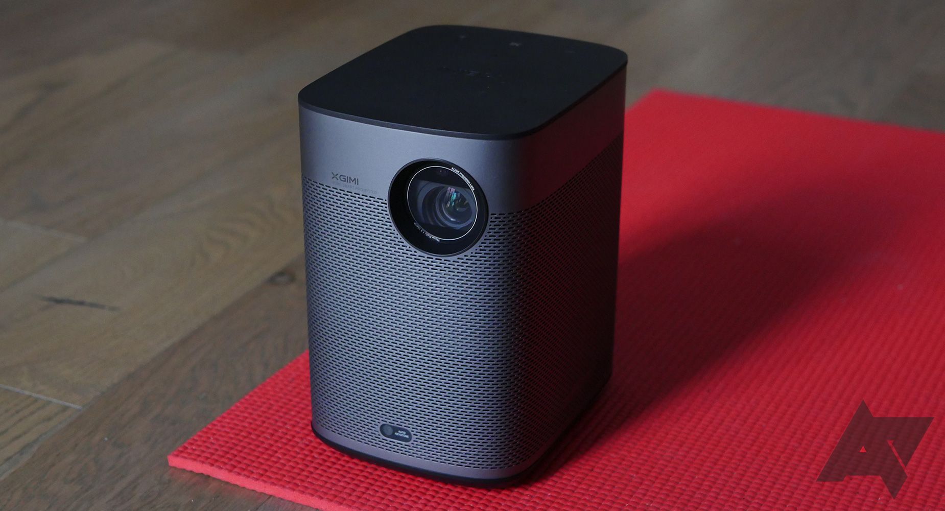Xgimi Halo+ review: A portable projector's got no business looking 