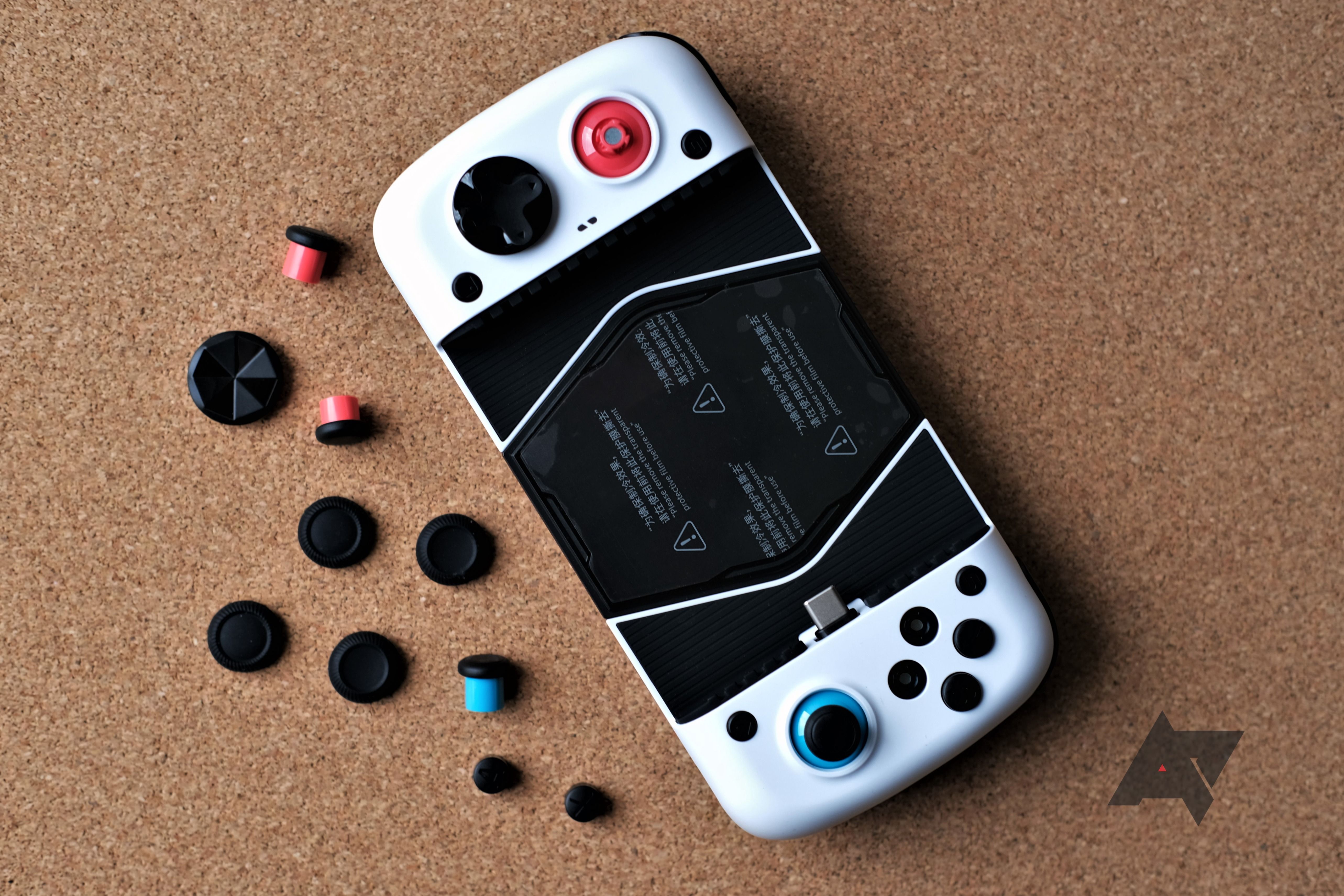 GameSir X3 hands-on buttons