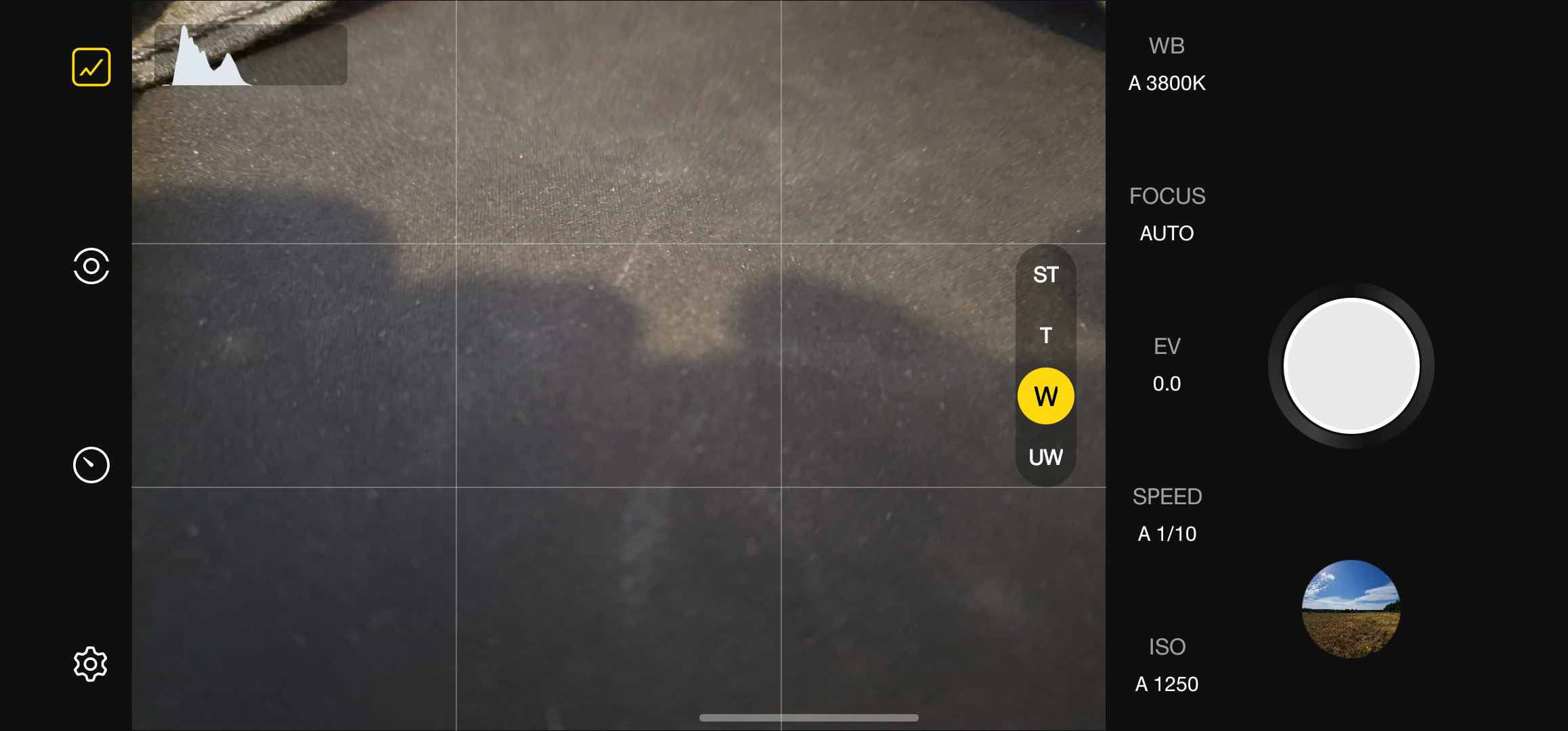 Screenshot_20220812_130602_Expert RAW